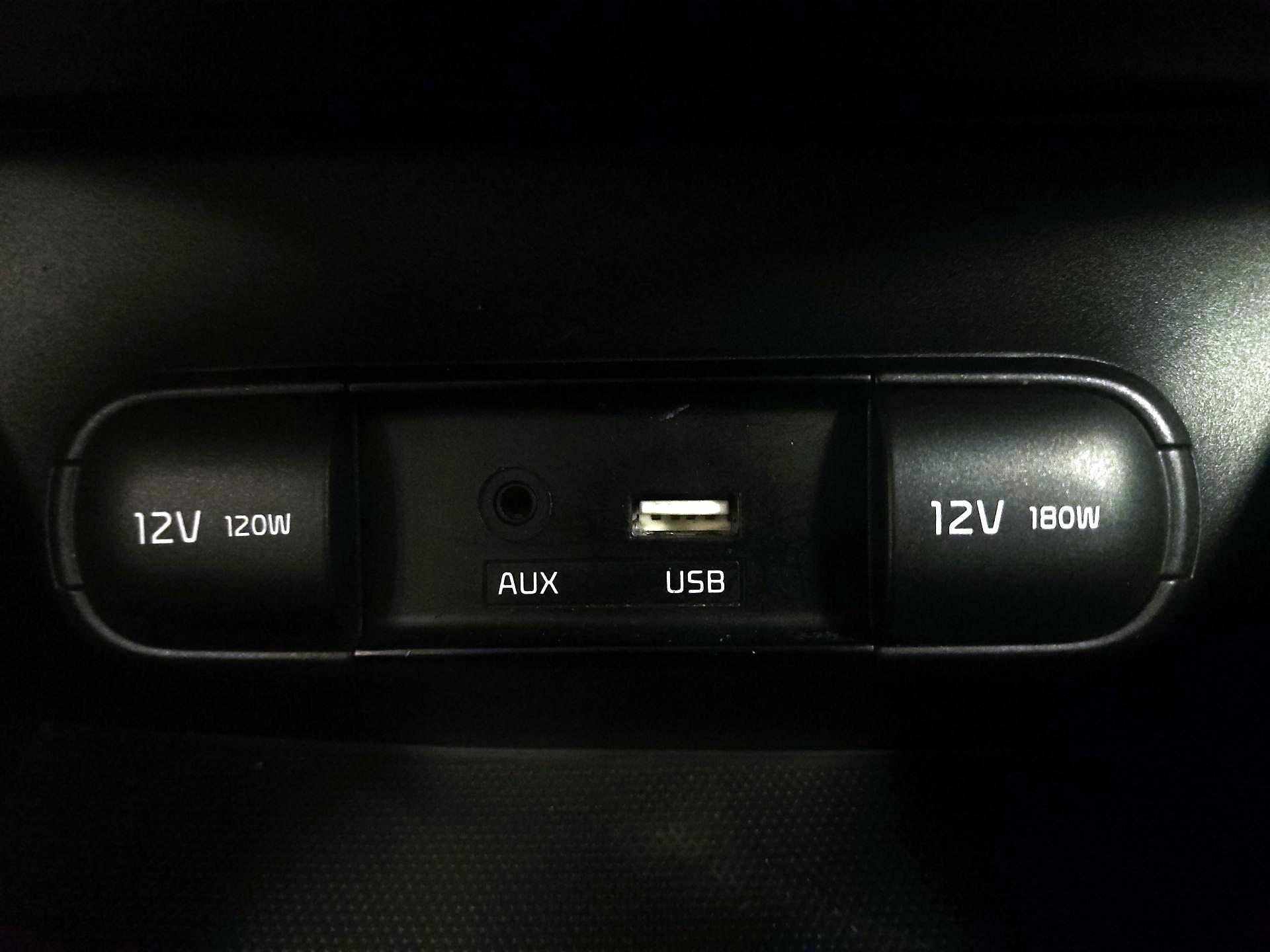 Thumbnail: 2019 Kia Soul - 18