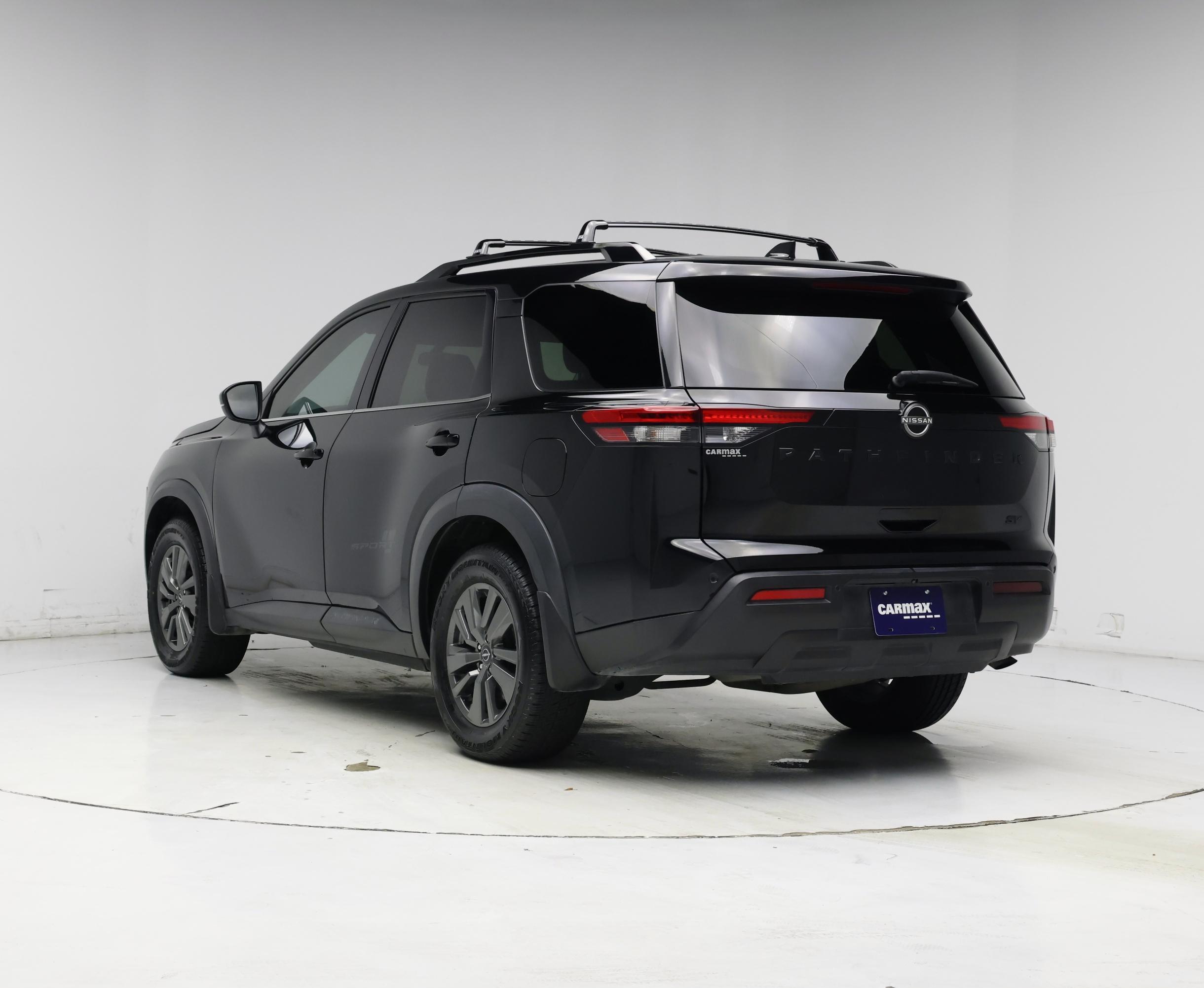 Thumbnail: 2022 Nissan Pathfinder - 2