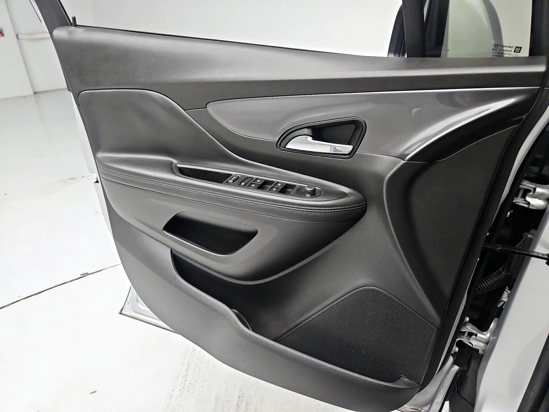 Thumbnail: 2020 Buick Encore - 12