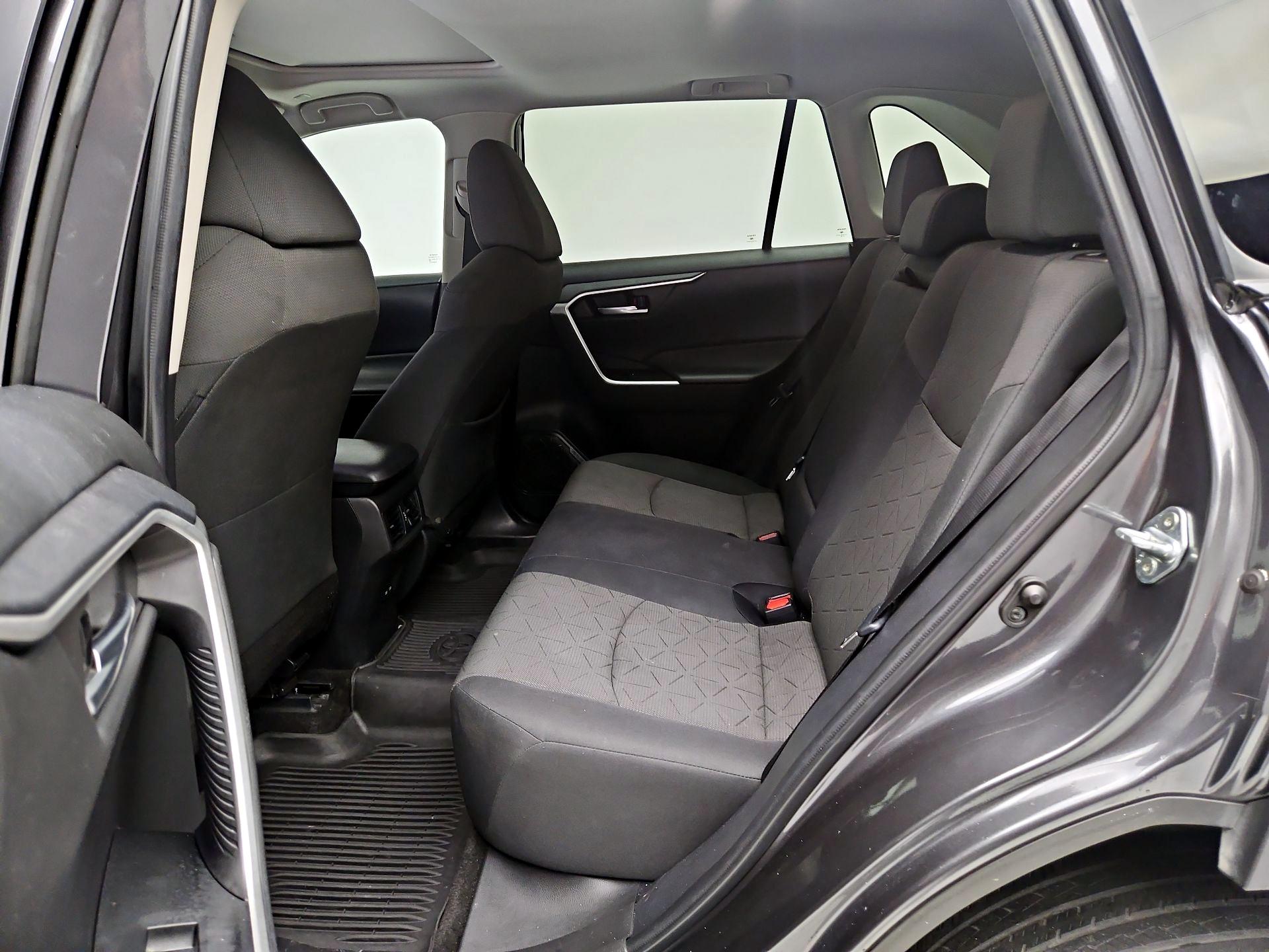 Thumbnail: 2023 Toyota RAV4 - 19