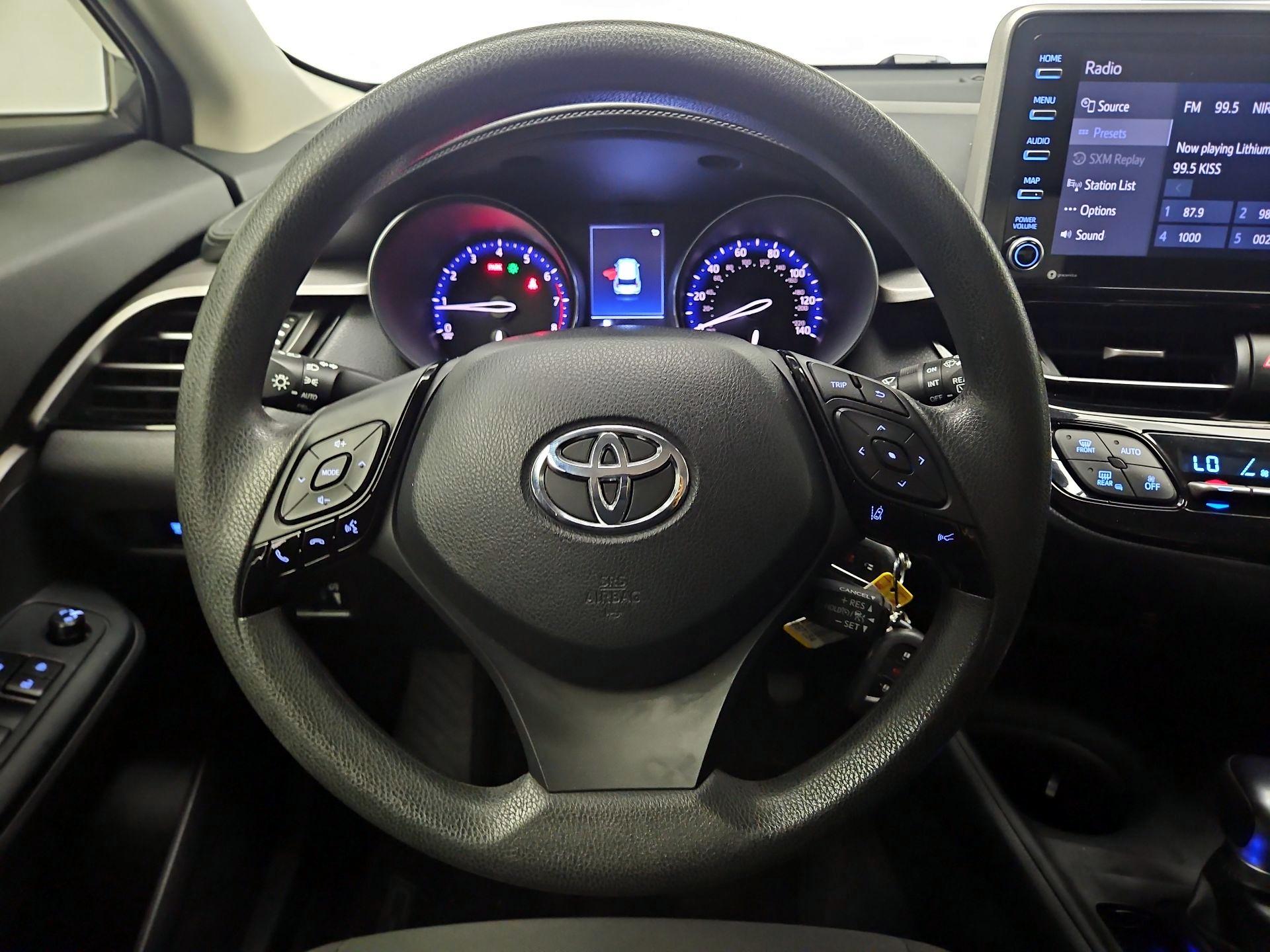 Thumbnail: 2020 Toyota C-HR - 10