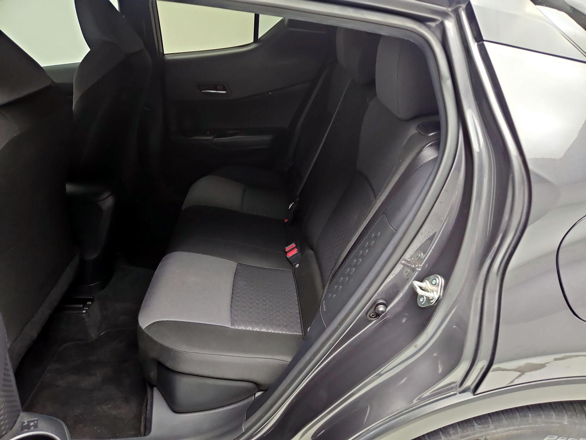 Thumbnail: 2020 Toyota C-HR - 19