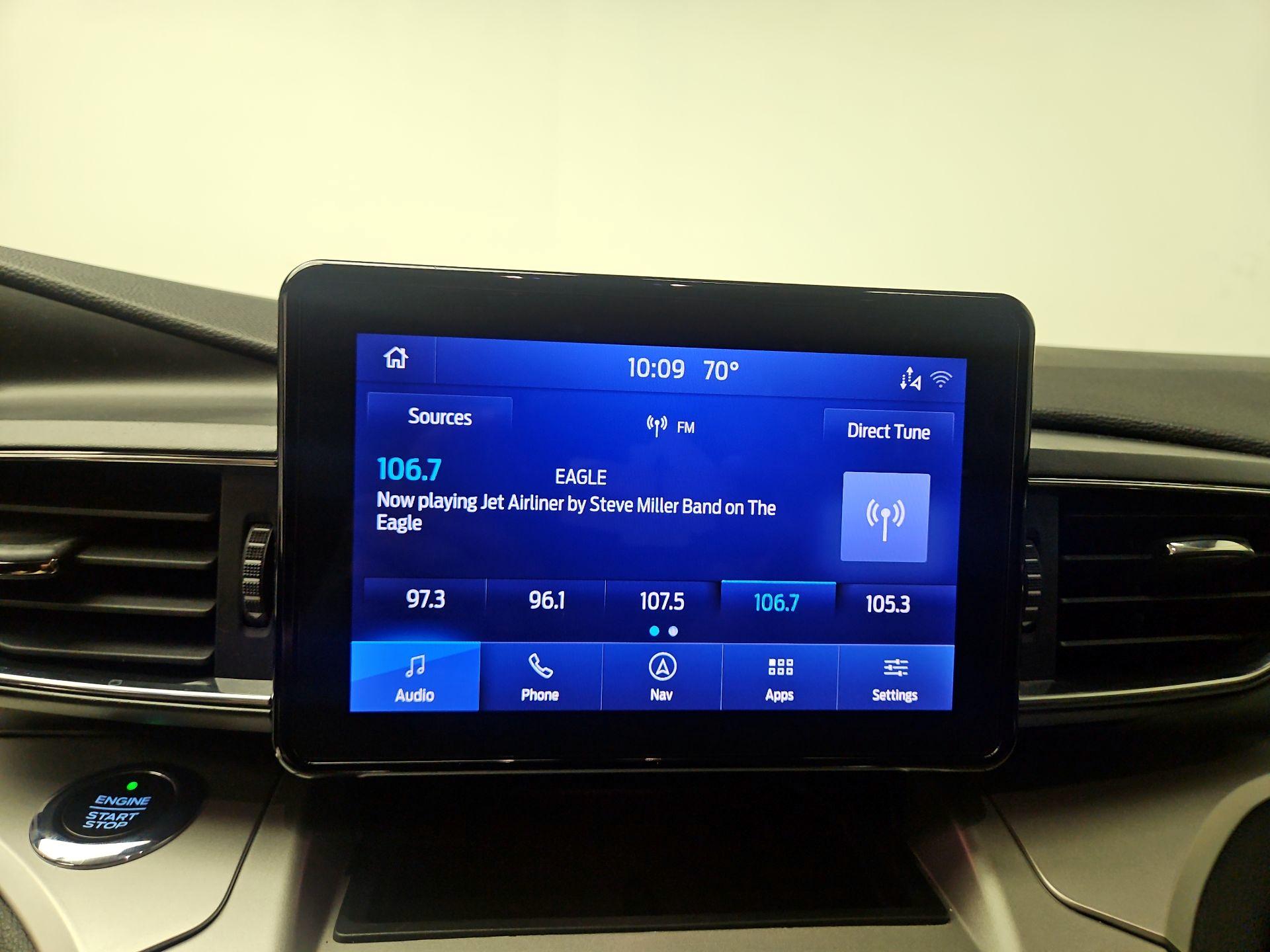 Thumbnail: 2020 Ford Explorer - 16