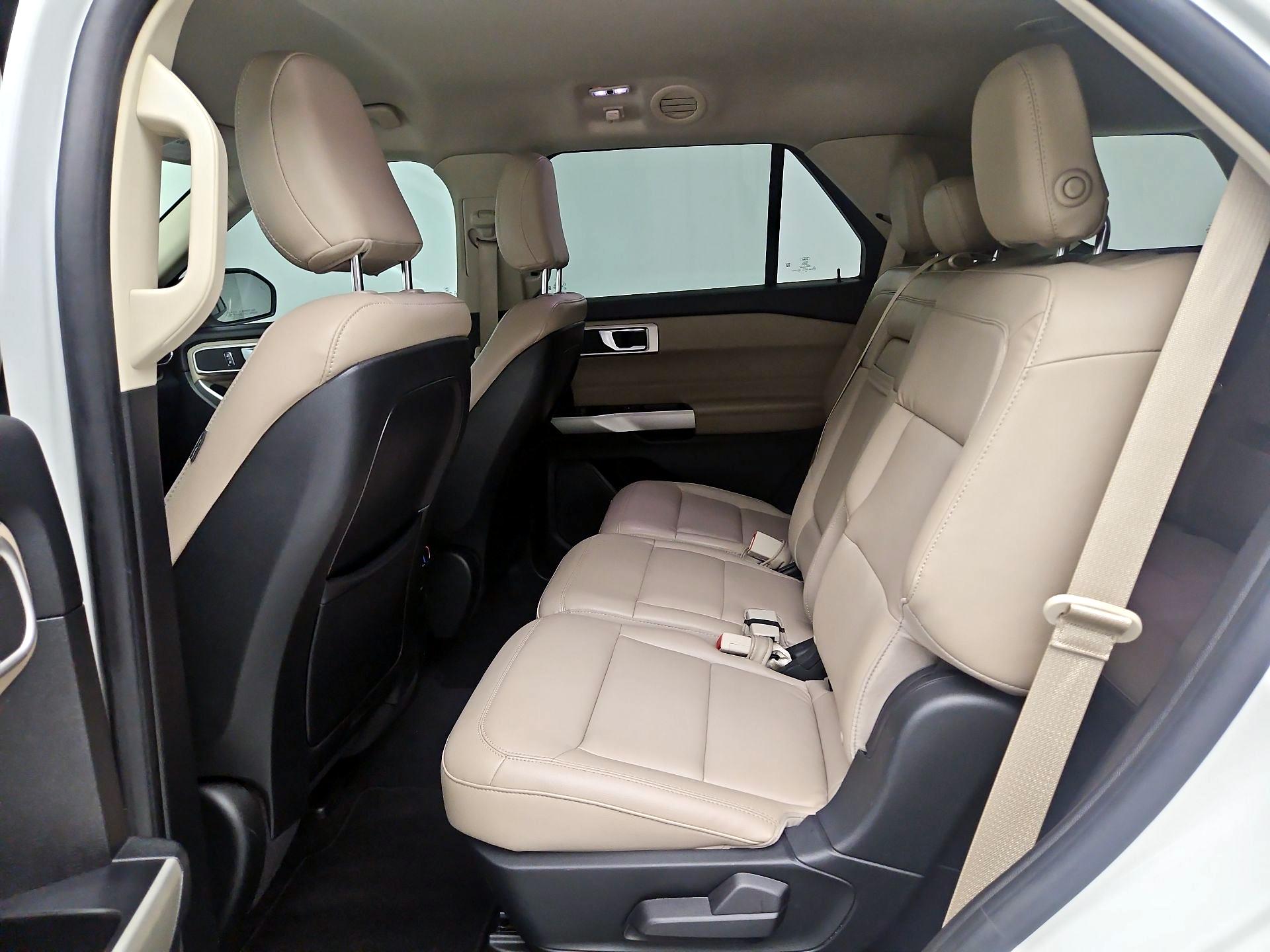 Thumbnail: 2020 Ford Explorer - 20