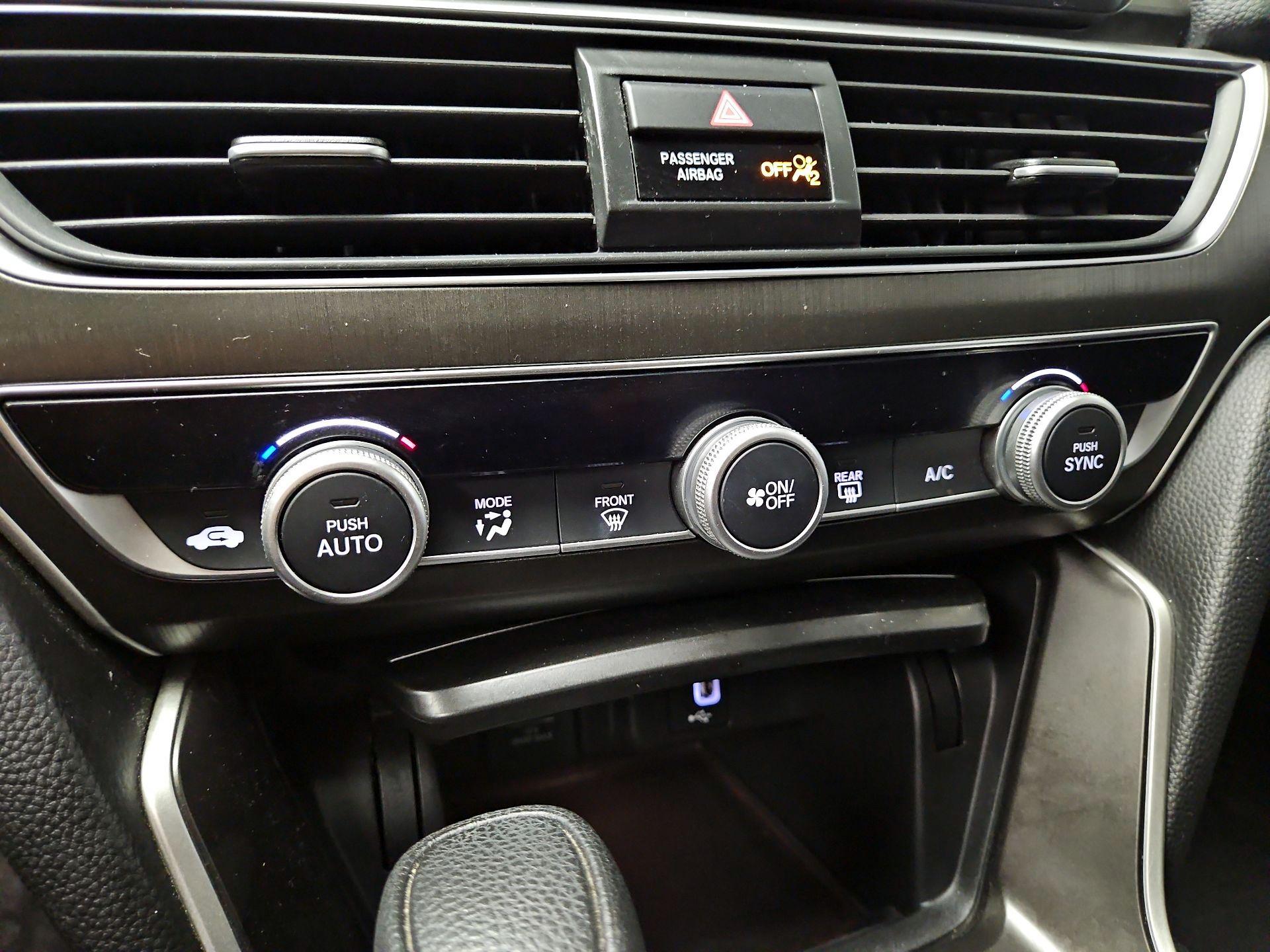 Thumbnail: 2018 Honda Accord - 16