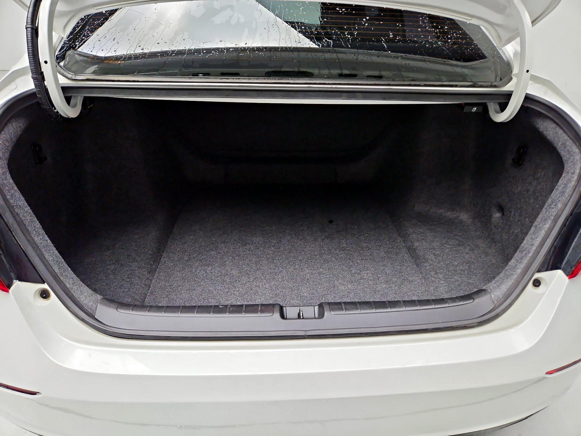 Thumbnail: 2018 Honda Accord - 20