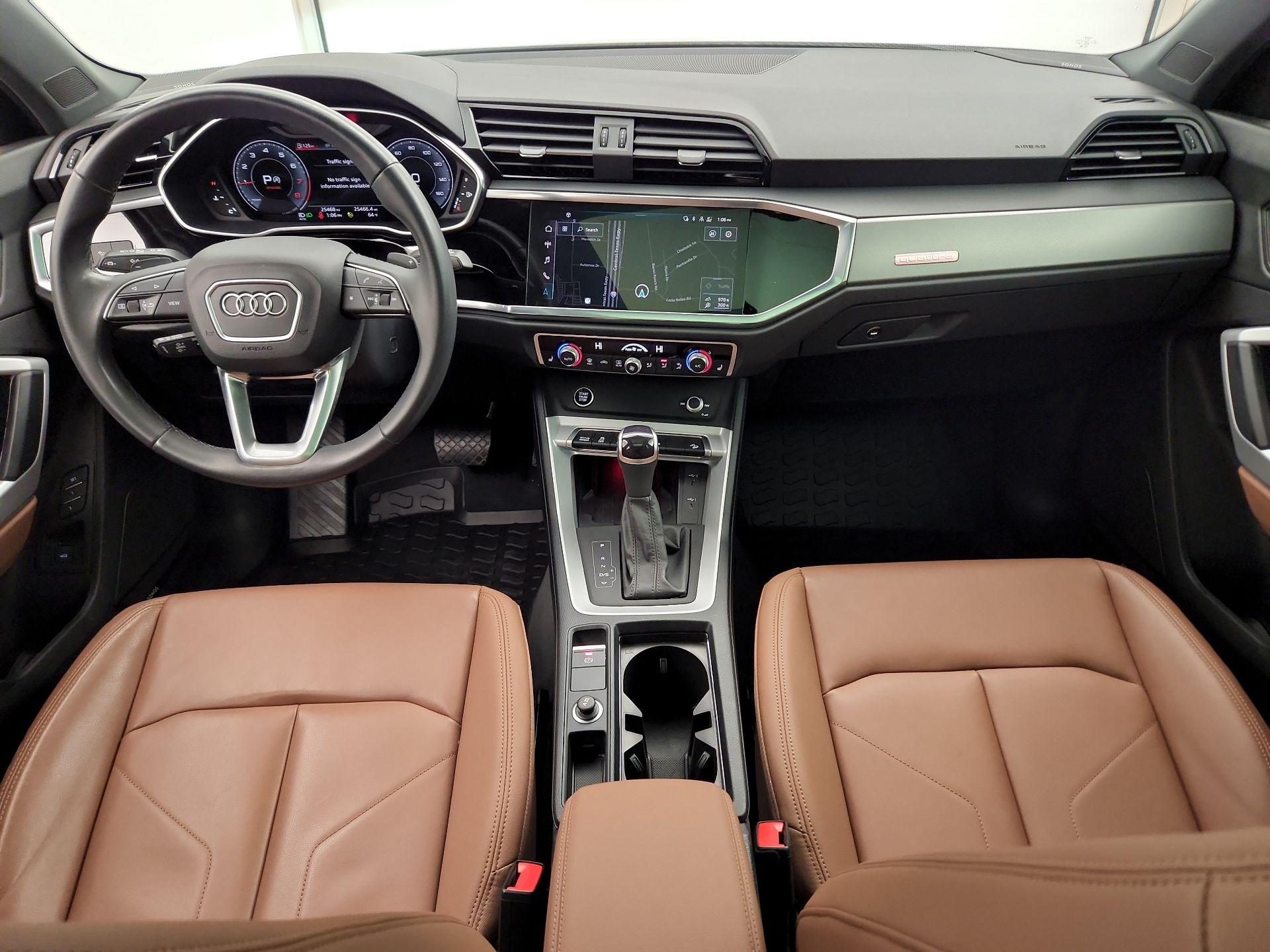 Thumbnail: 2023 Audi Q3 - 9