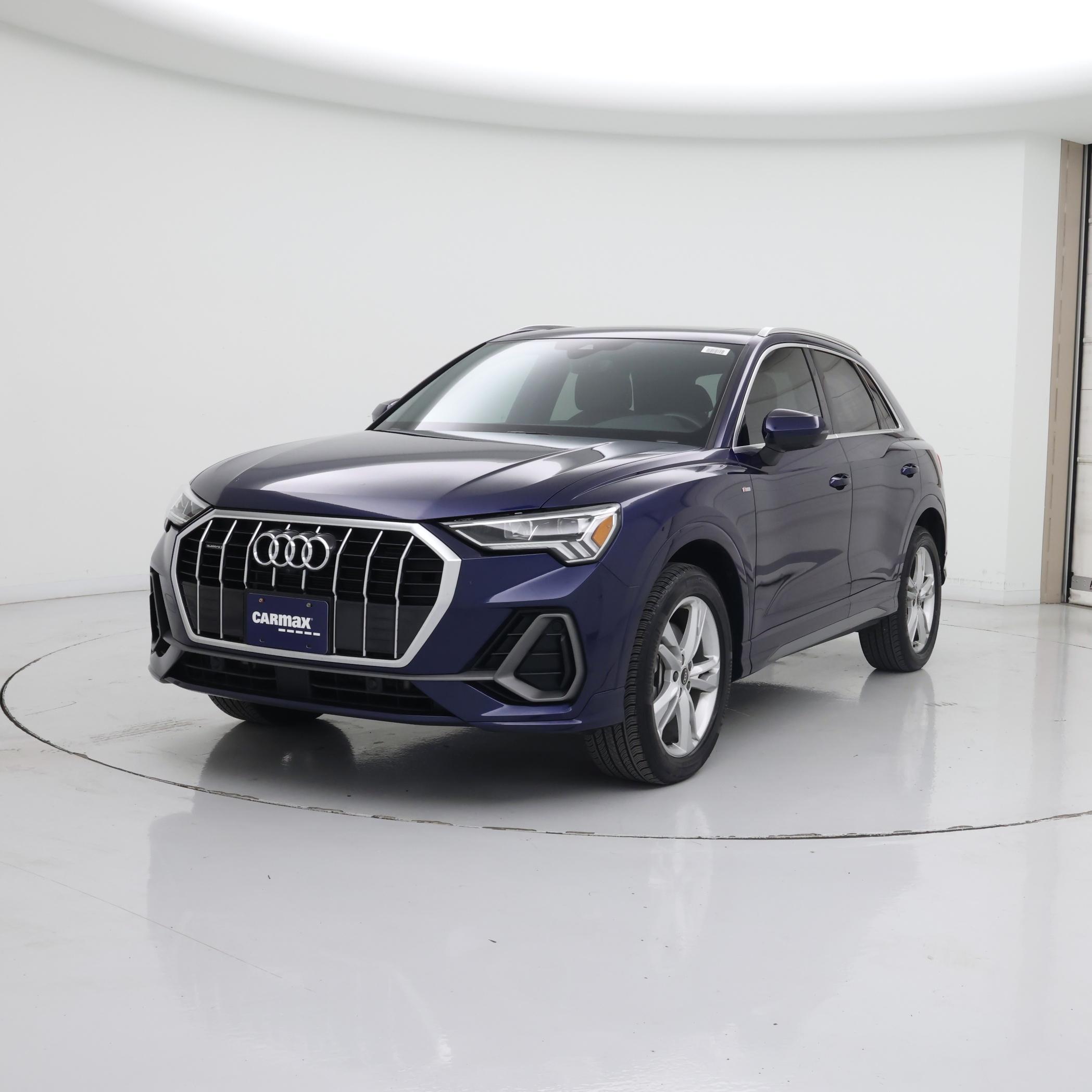 Thumbnail: 2023 Audi Q3 - 4