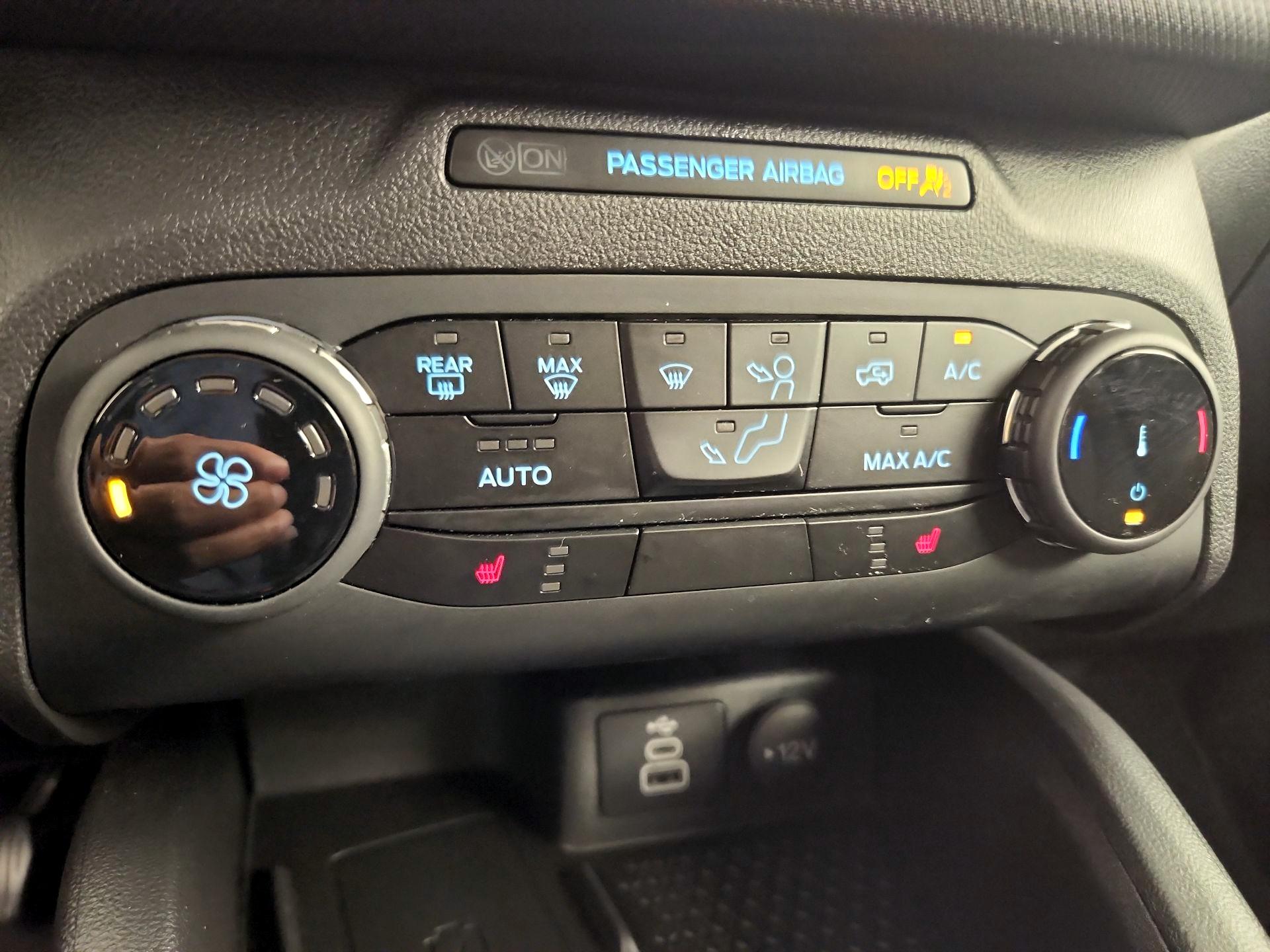 Thumbnail: 2024 Ford Bronco Sport - 17