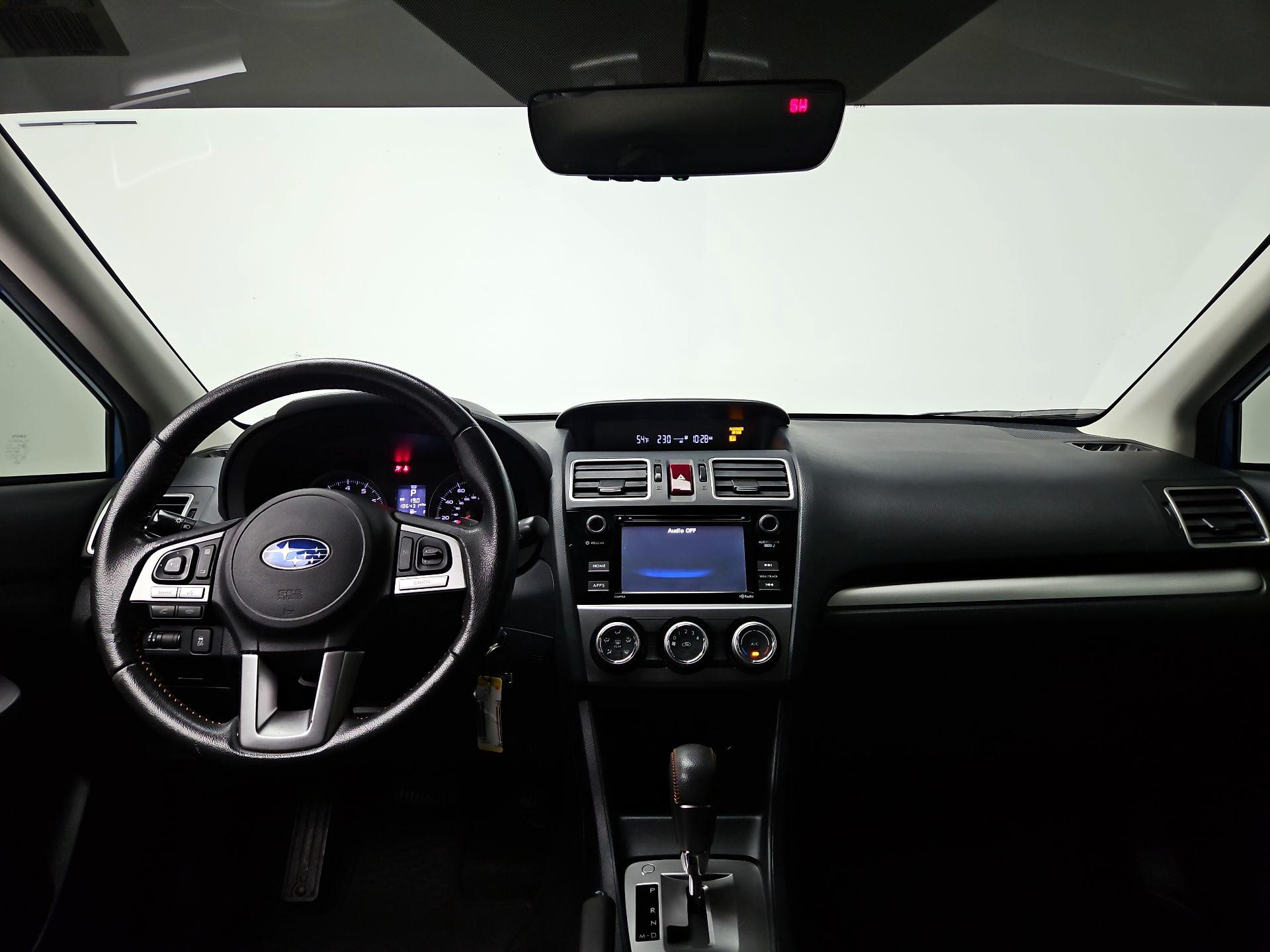 Thumbnail: 2017 Subaru Crosstrek - 9