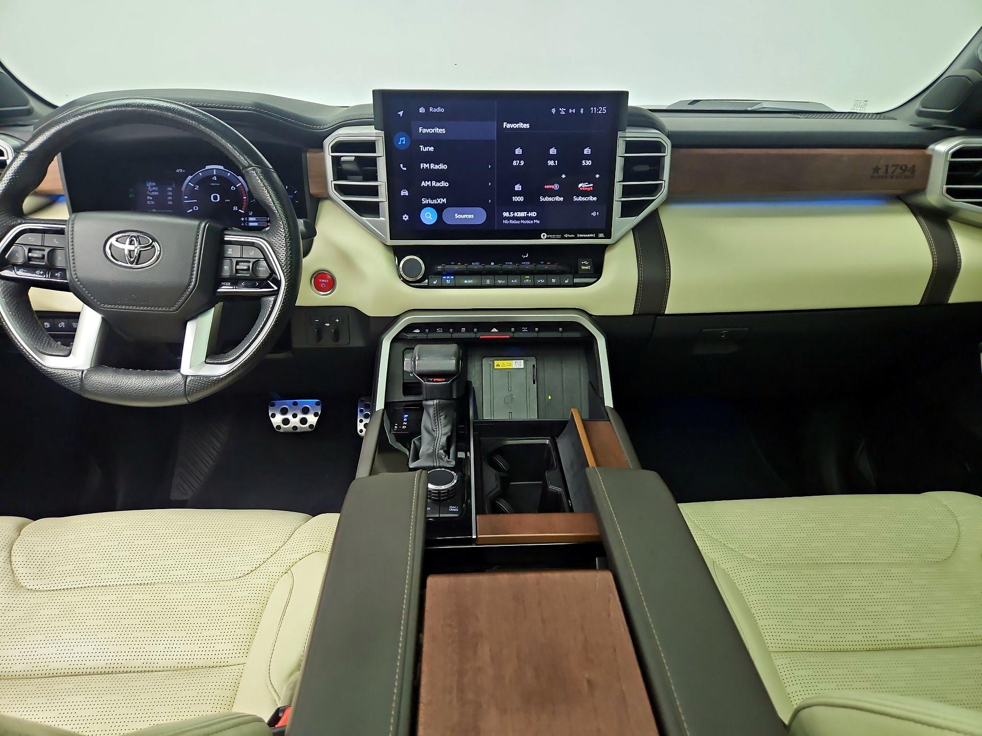 Thumbnail: 2022 Toyota Tundra - 9