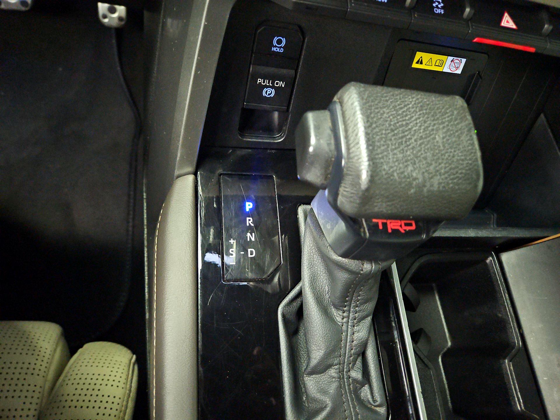 Thumbnail: 2022 Toyota Tundra - 17