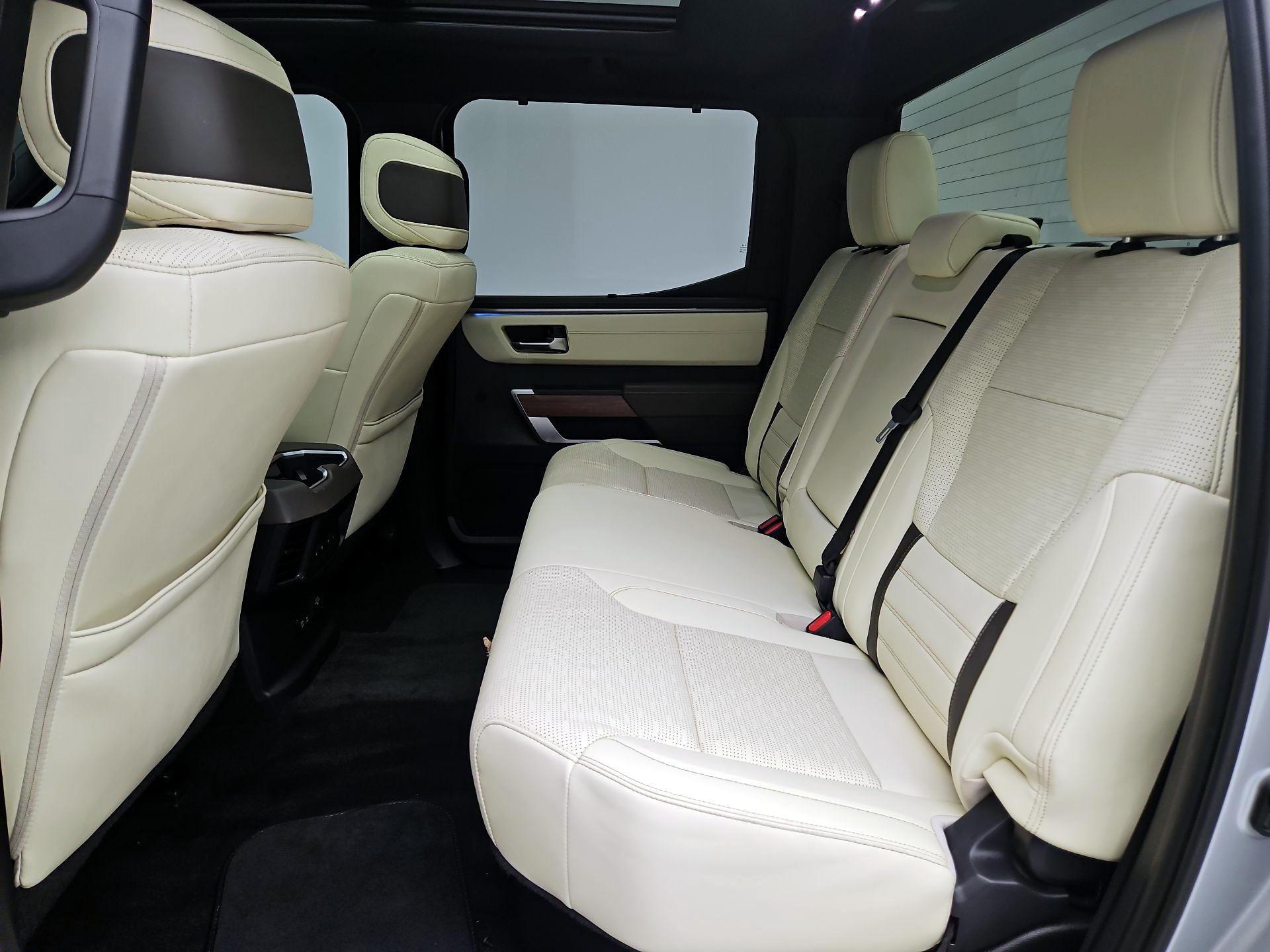 Thumbnail: 2022 Toyota Tundra - 20