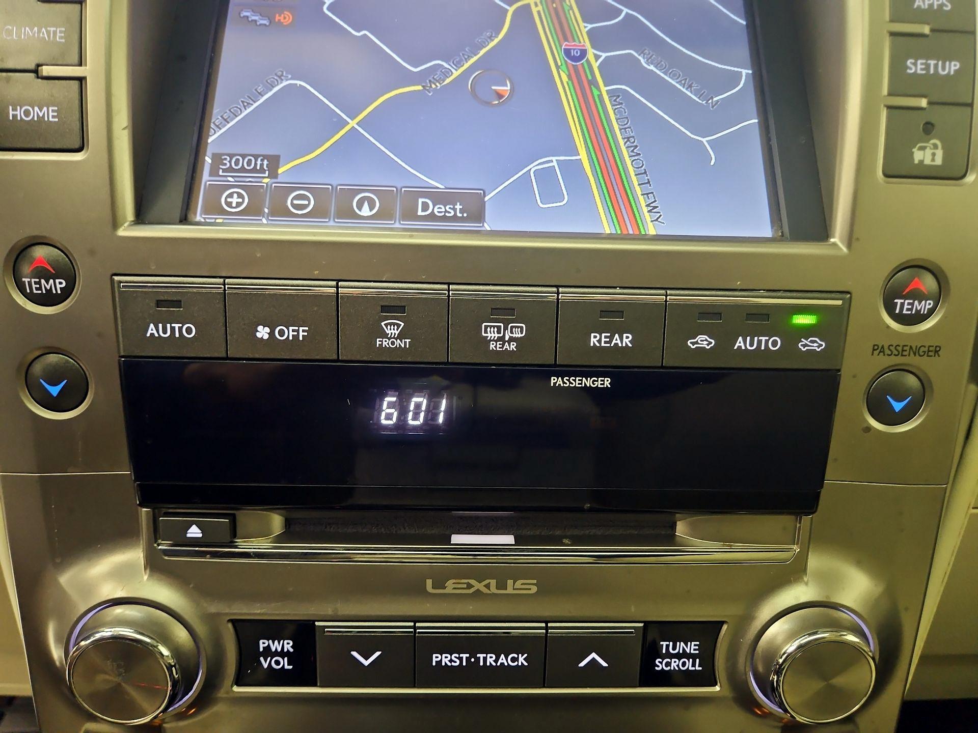 Thumbnail: 2020 Lexus GX - 17