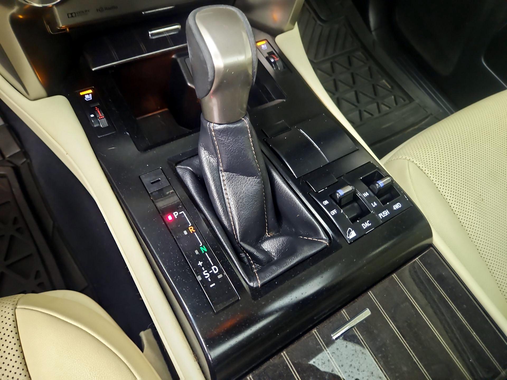 Thumbnail: 2020 Lexus GX - 18