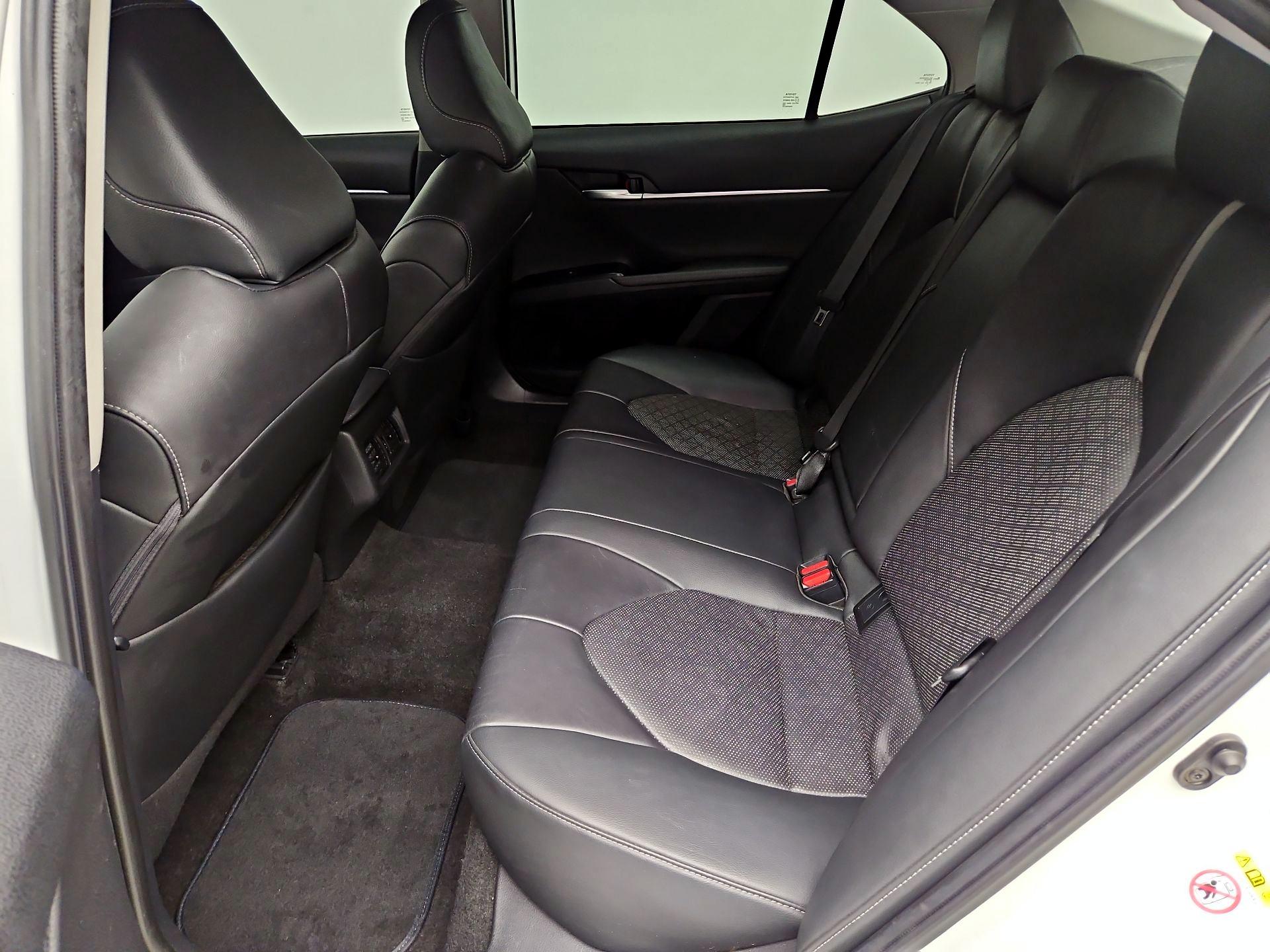 Thumbnail: 2019 Toyota Camry - 19