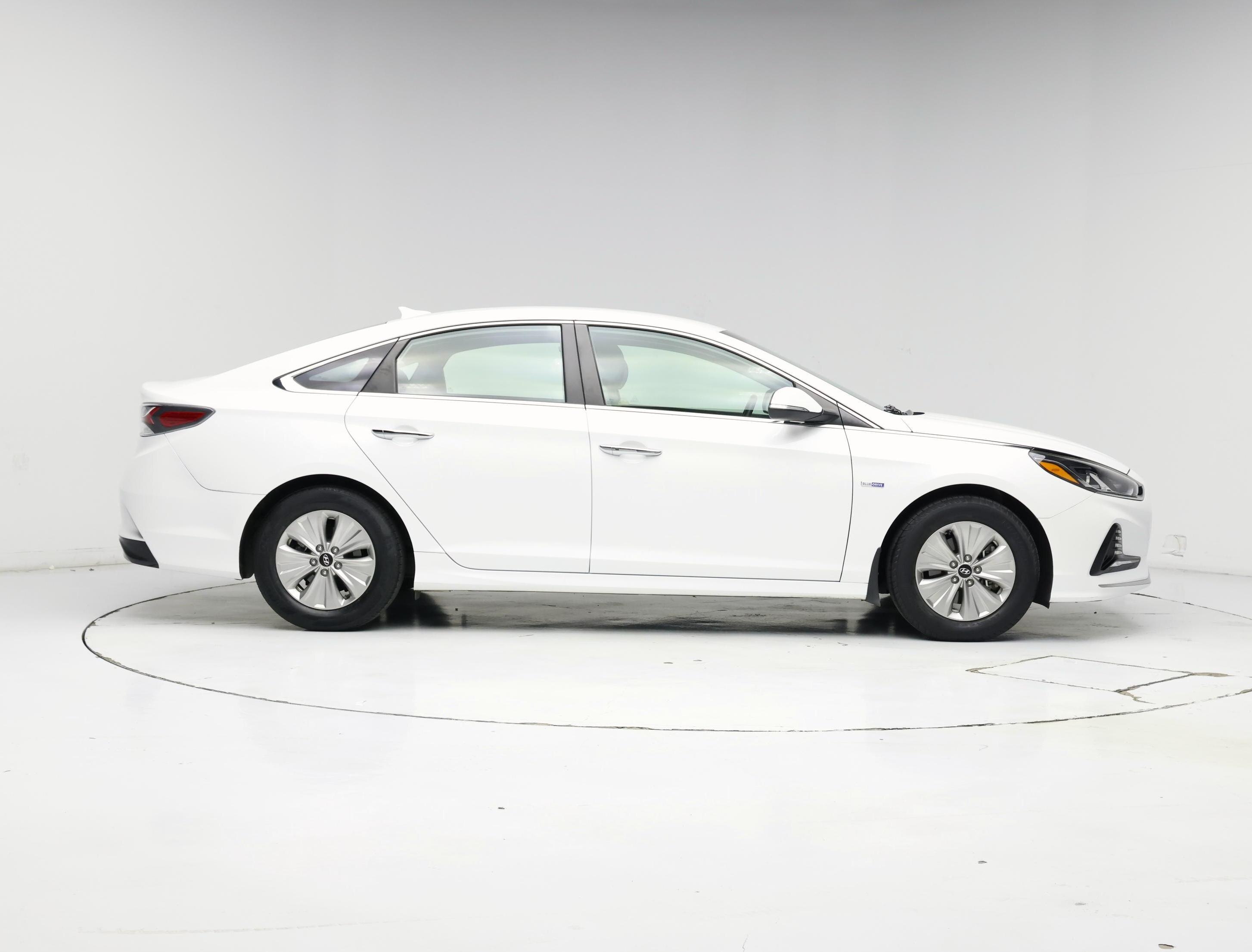 Thumbnail: 2018 Hyundai Sonata - 7