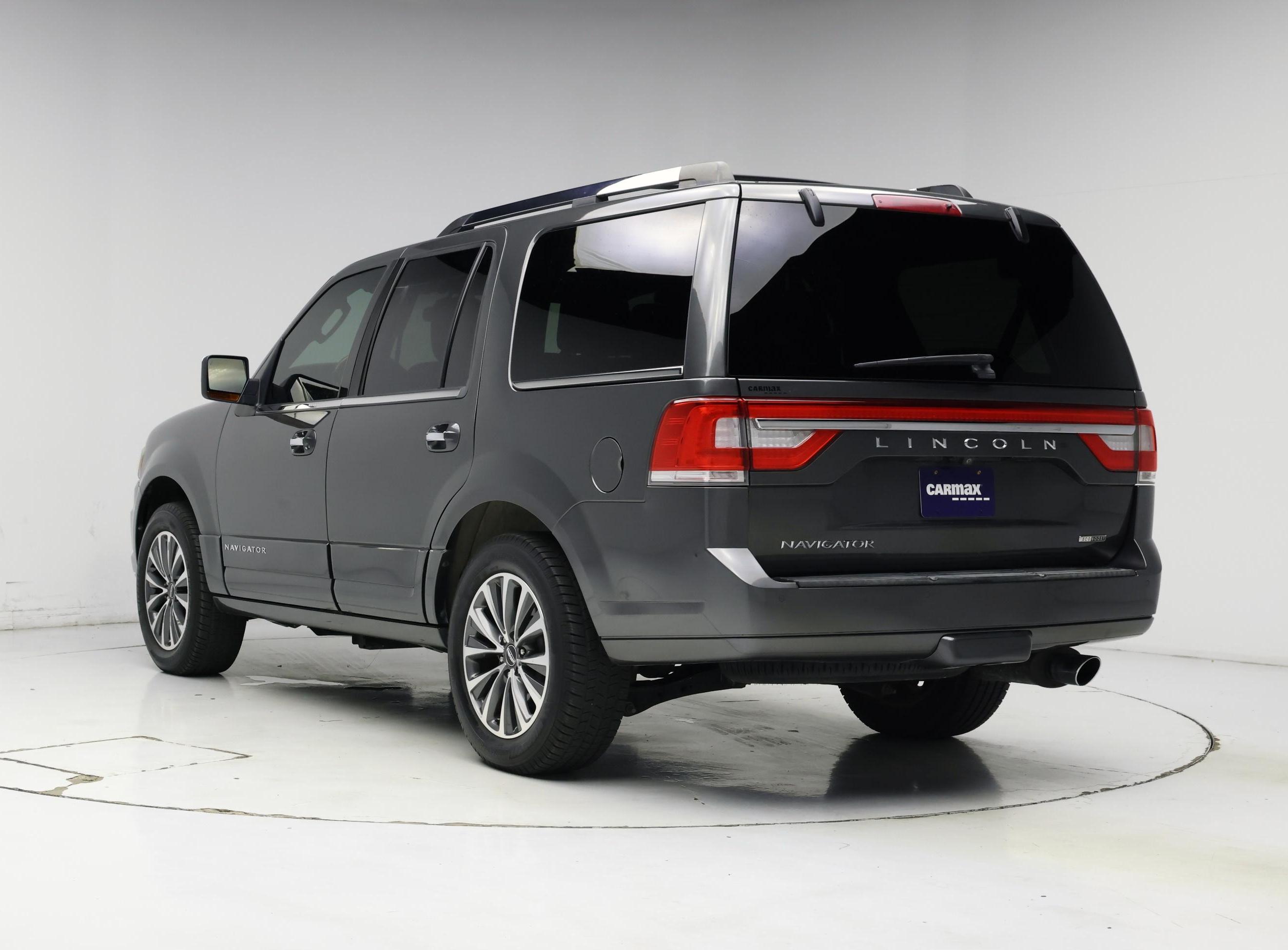 Thumbnail: 2015 Lincoln Navigator - 2