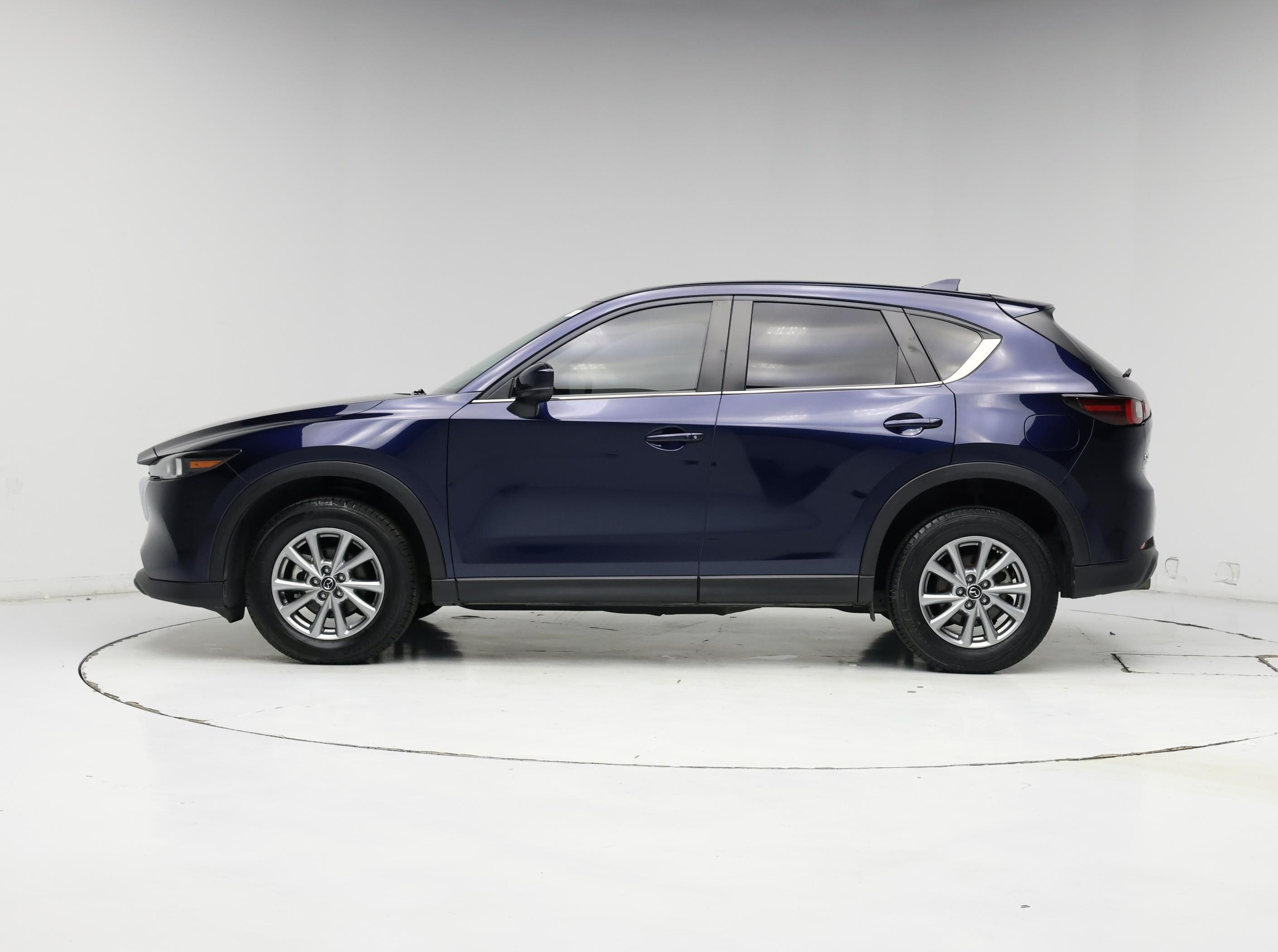 Thumbnail: 2023 Mazda CX-5 - 3