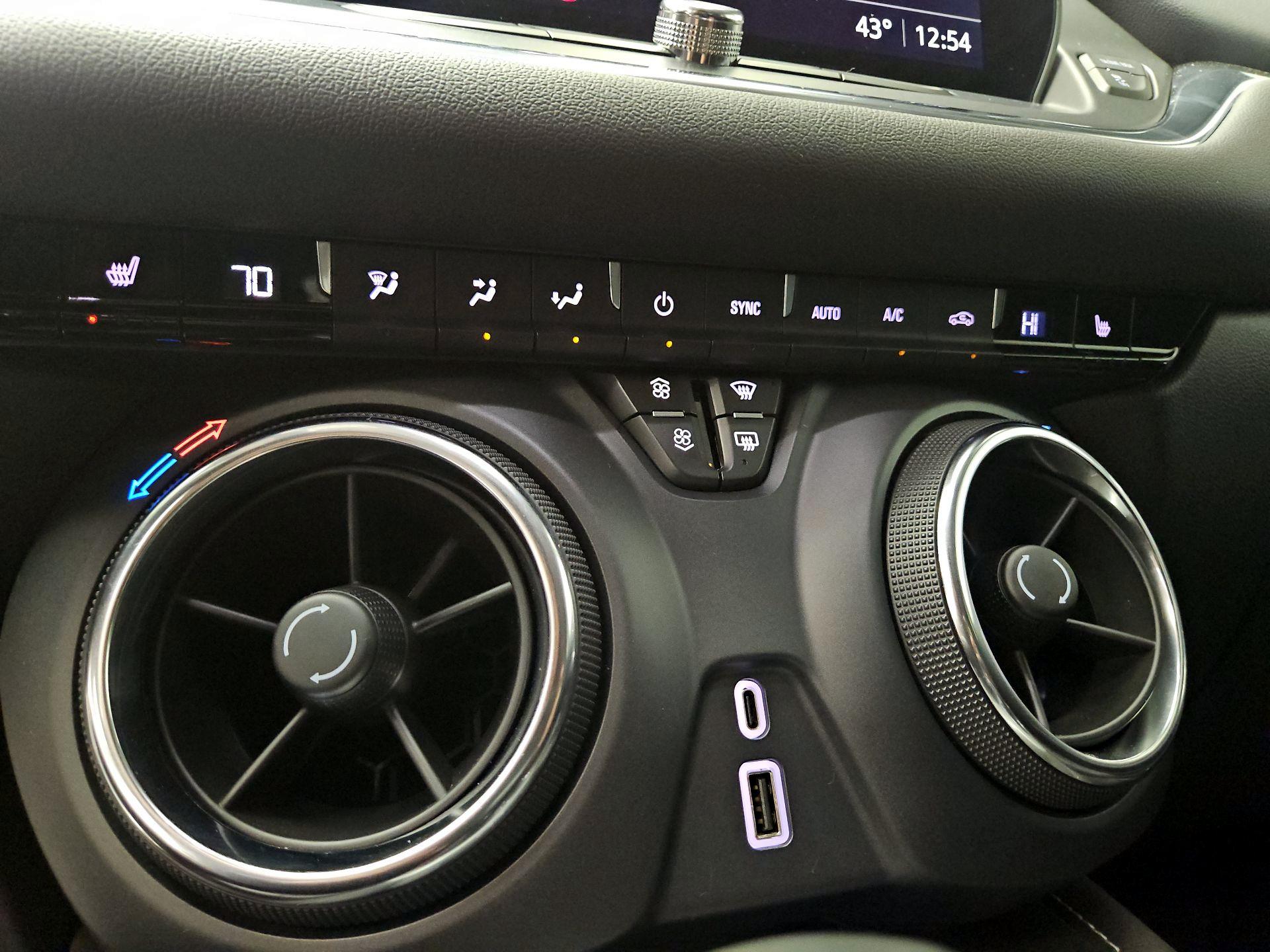 Thumbnail: 2023 Chevrolet Blazer - 16