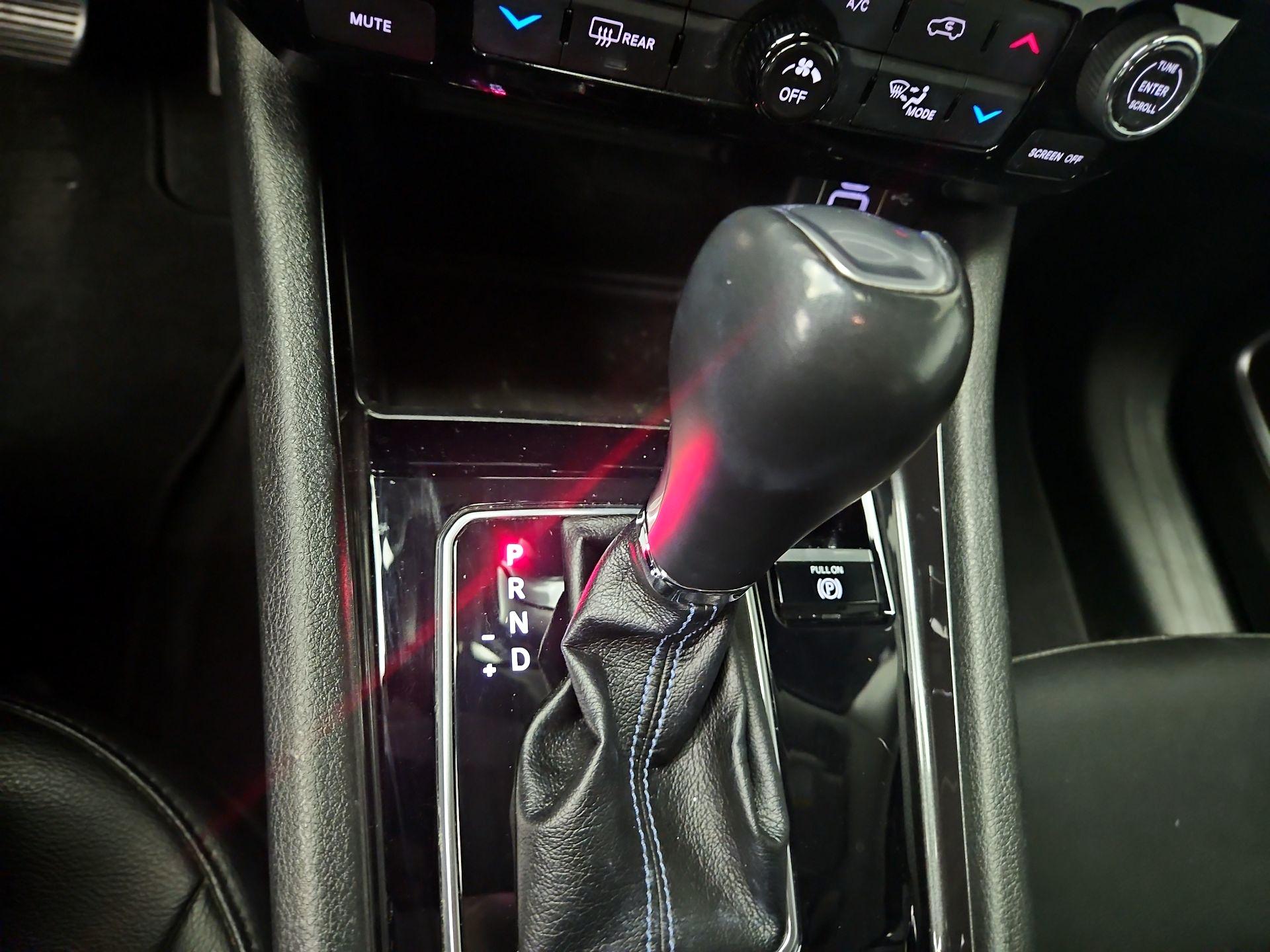 Thumbnail: 2022 Jeep Compass - 17