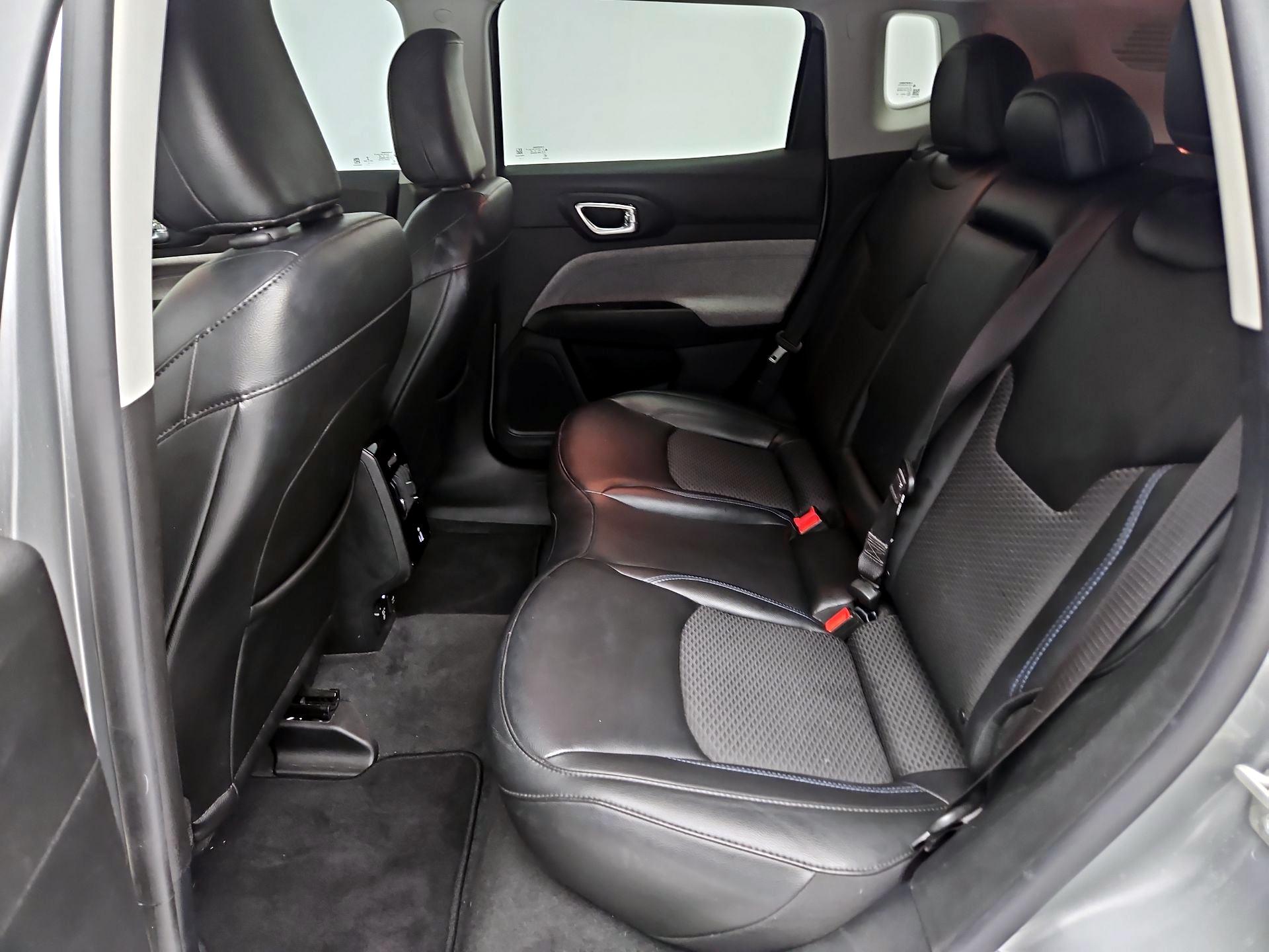 Thumbnail: 2022 Jeep Compass - 19