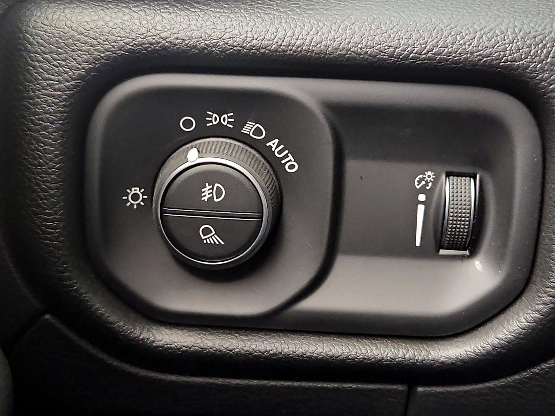 Thumbnail: 2023 RAM 1500 - 13