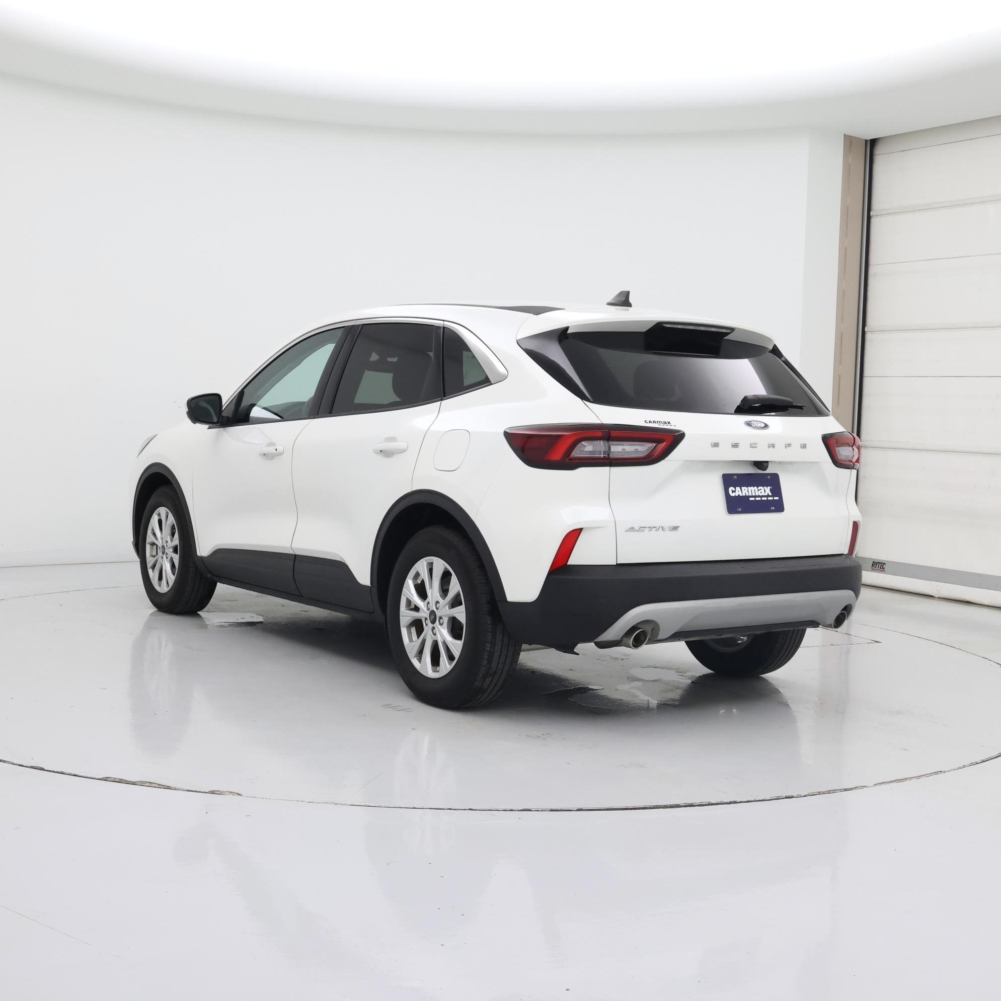 Thumbnail: 2023 Ford Escape - 2