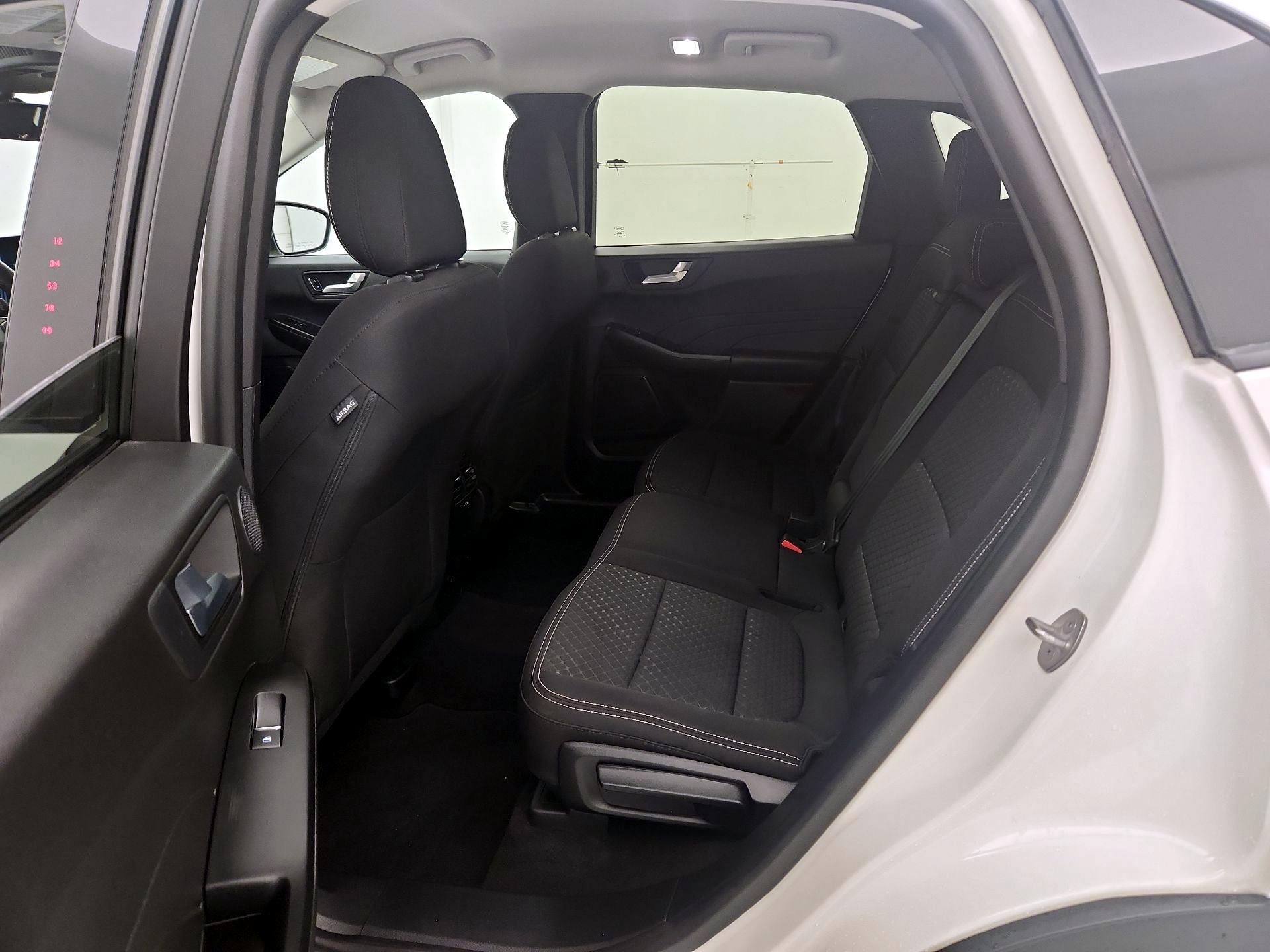 Thumbnail: 2023 Ford Escape - 20