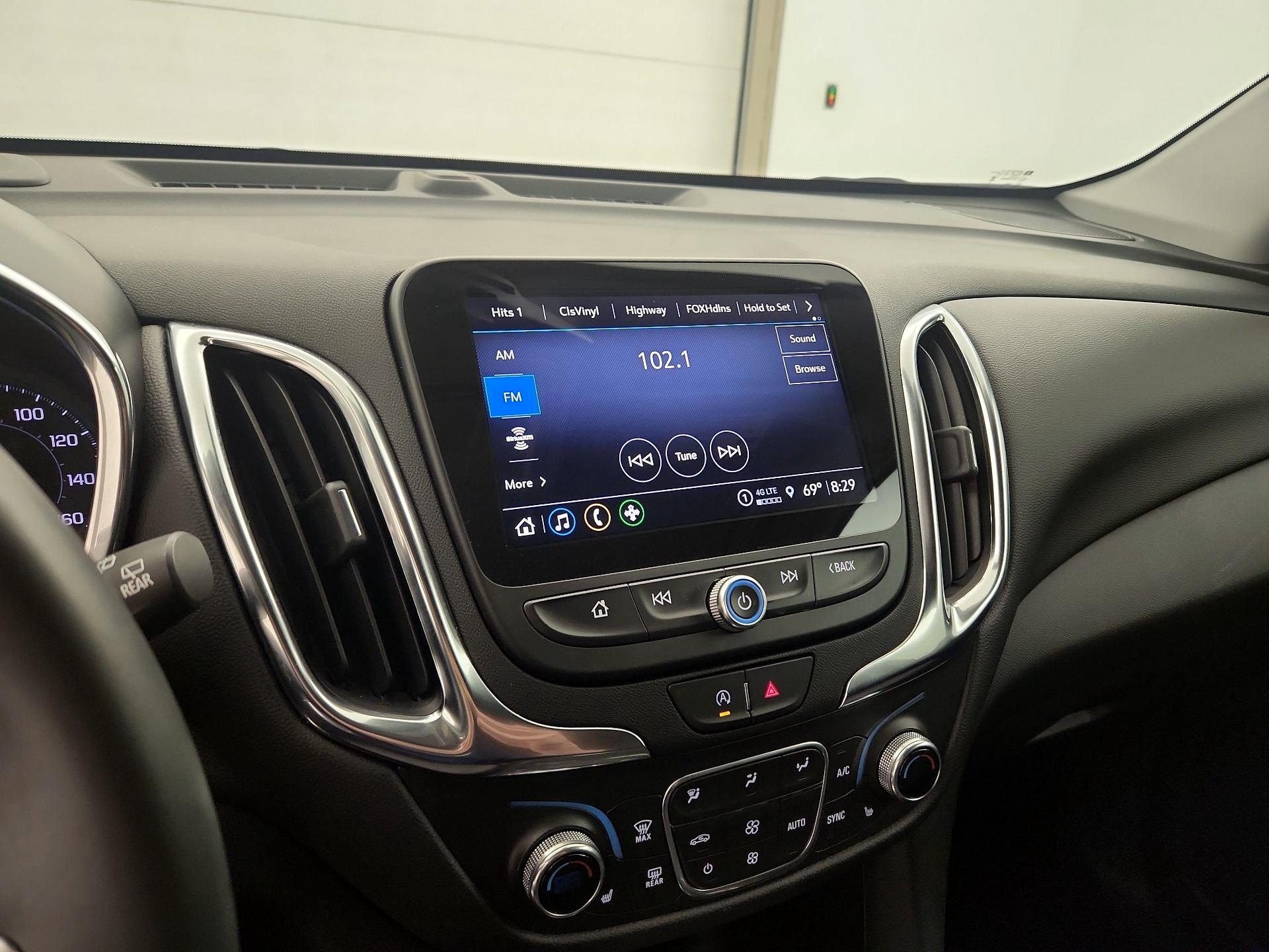 Thumbnail: 2024 Chevrolet Equinox - 15