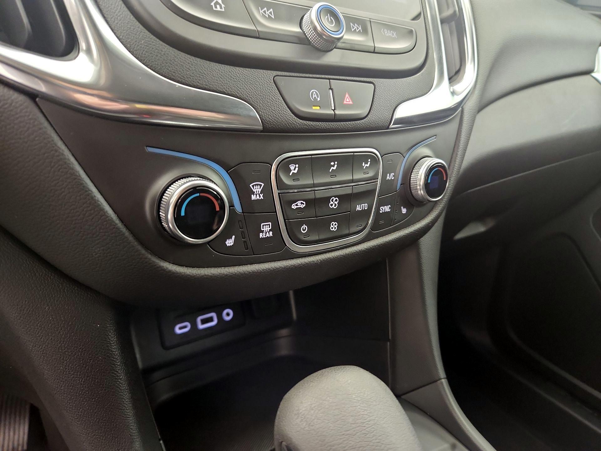 Thumbnail: 2024 Chevrolet Equinox - 16