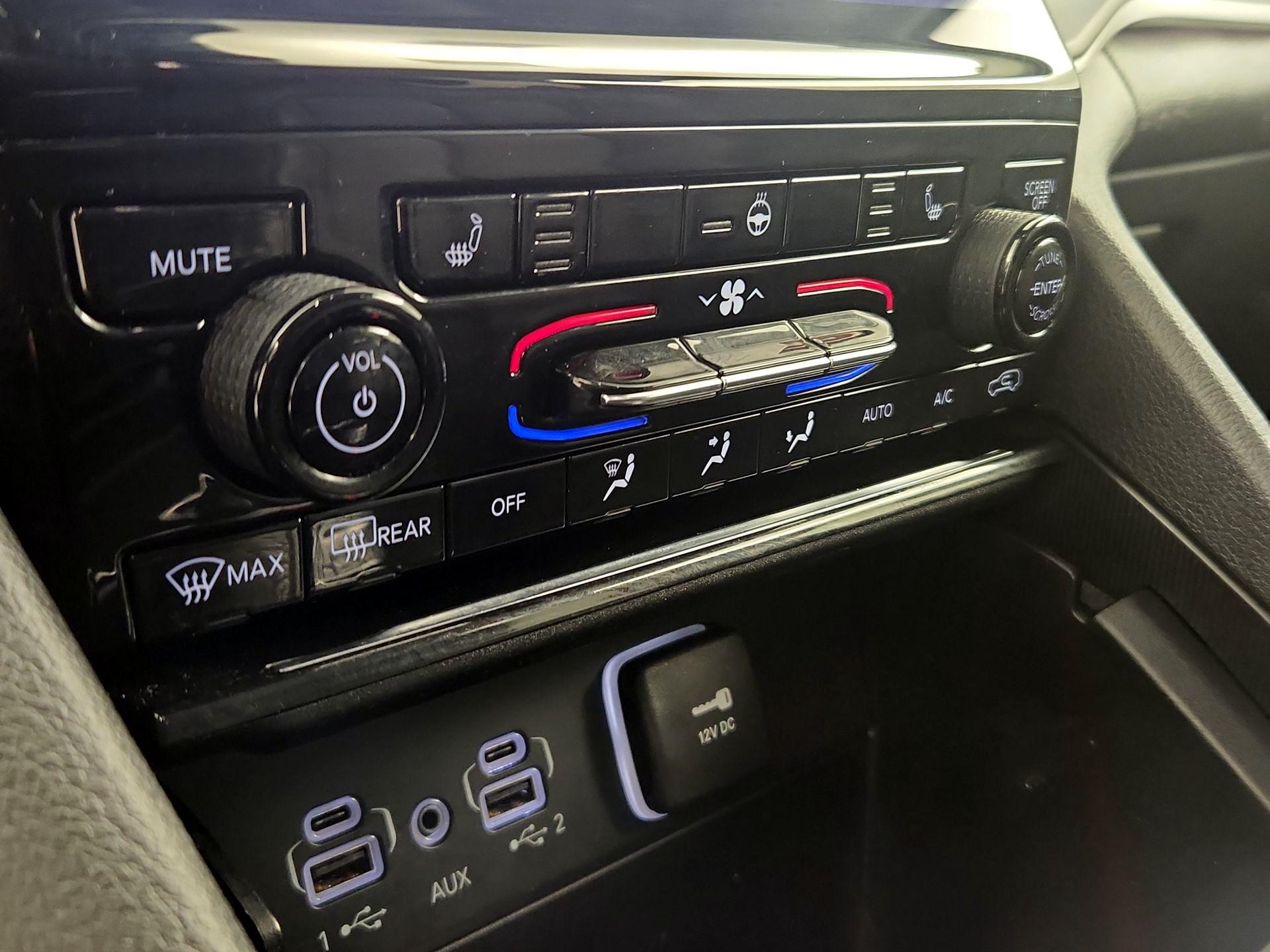 Thumbnail: 2023 Jeep Grand Cherokee L - 17