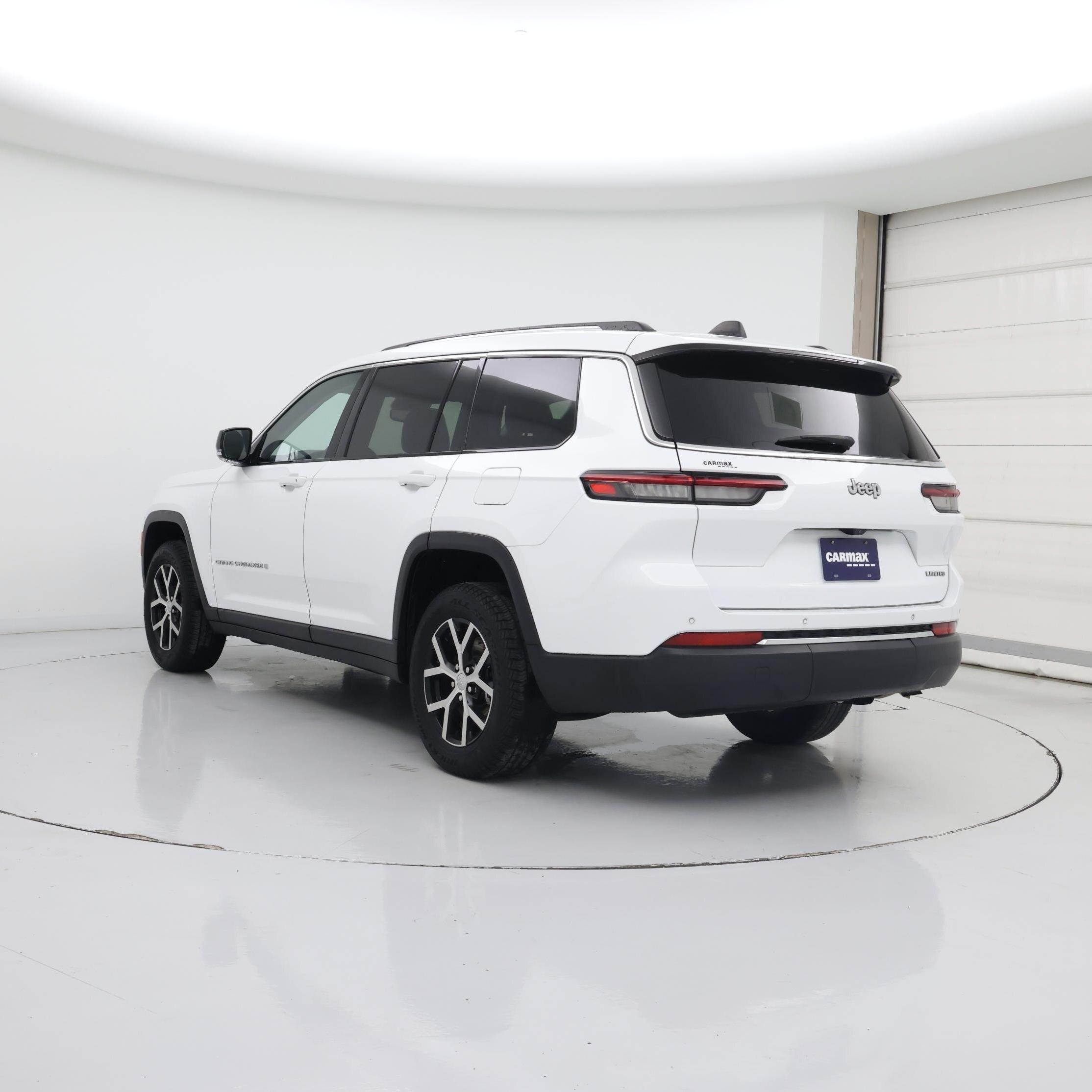 Thumbnail: 2023 Jeep Grand Cherokee L - 2