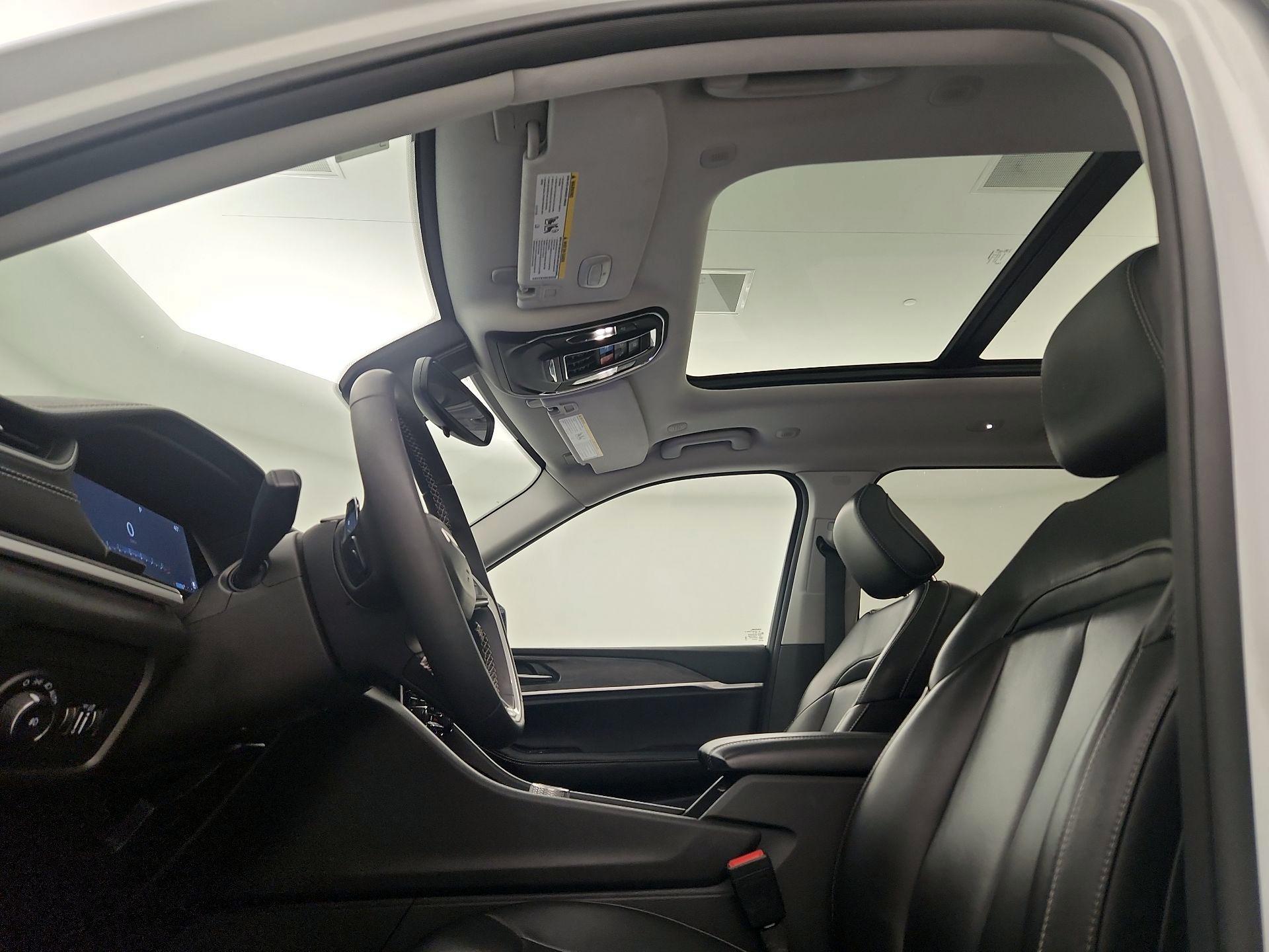 Thumbnail: 2023 Jeep Grand Cherokee L - 20