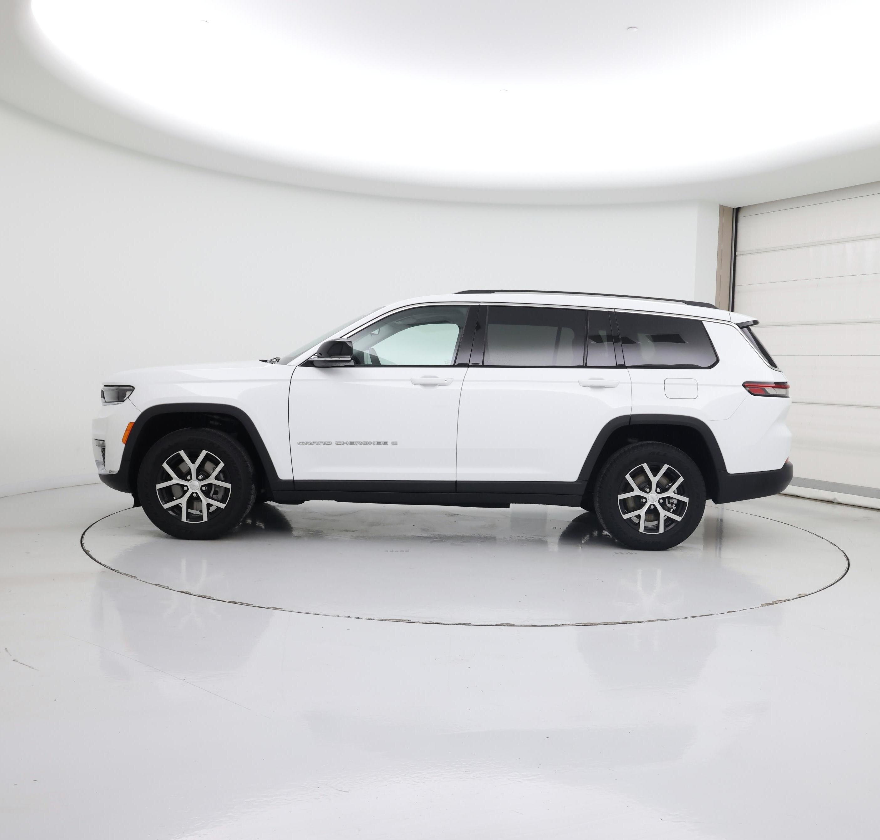 Thumbnail: 2023 Jeep Grand Cherokee L - 3