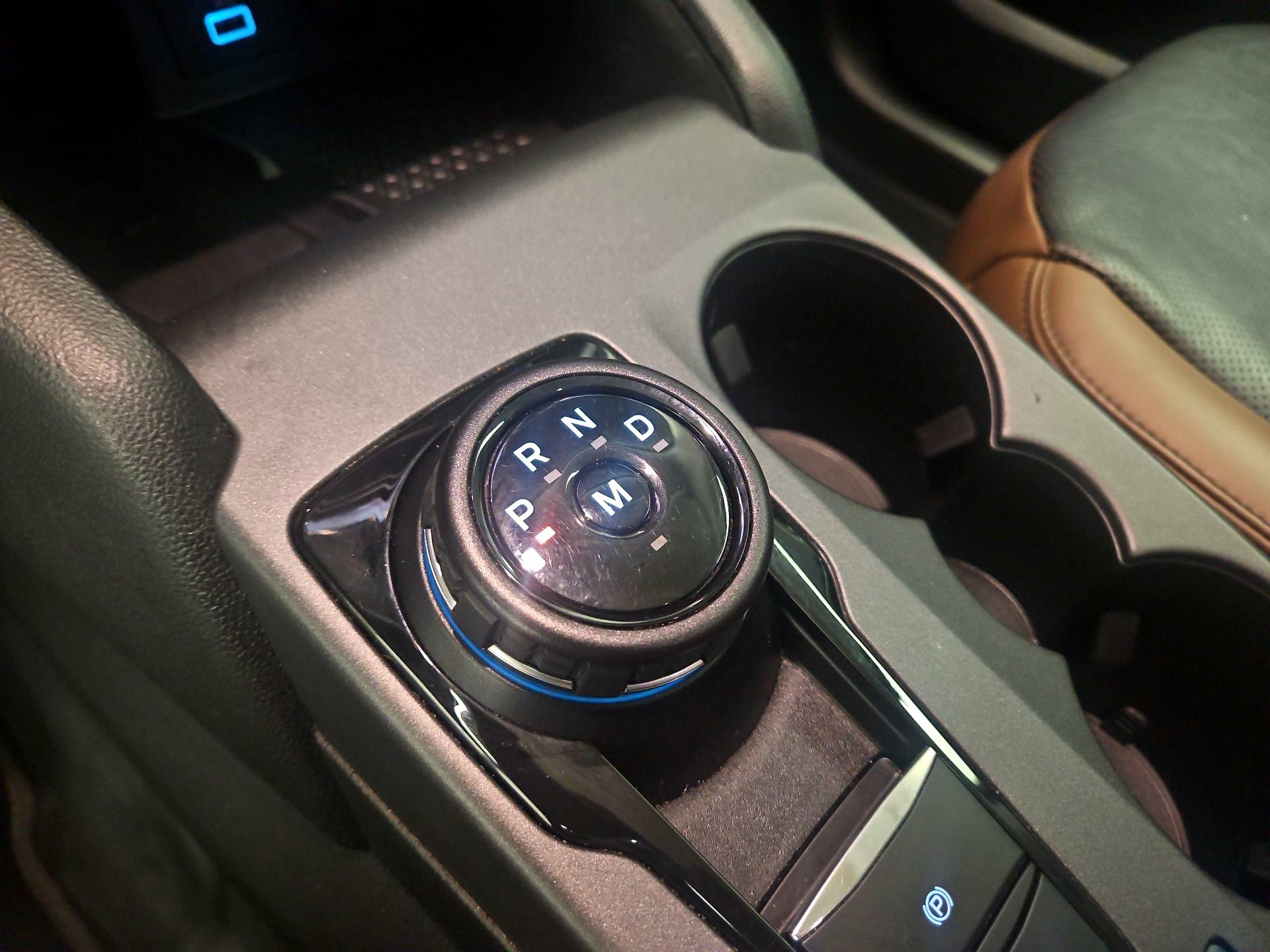 Thumbnail: 2022 Ford Bronco Sport - 17