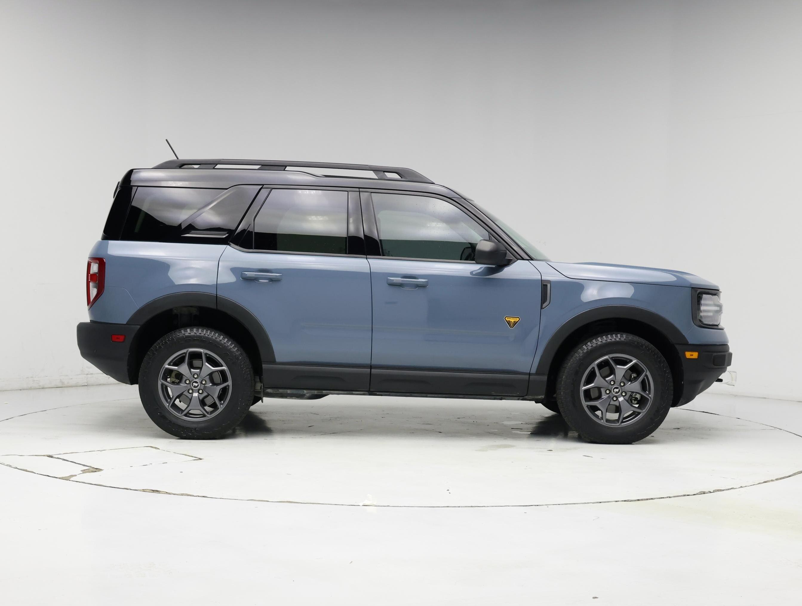 Thumbnail: 2022 Ford Bronco Sport - 7