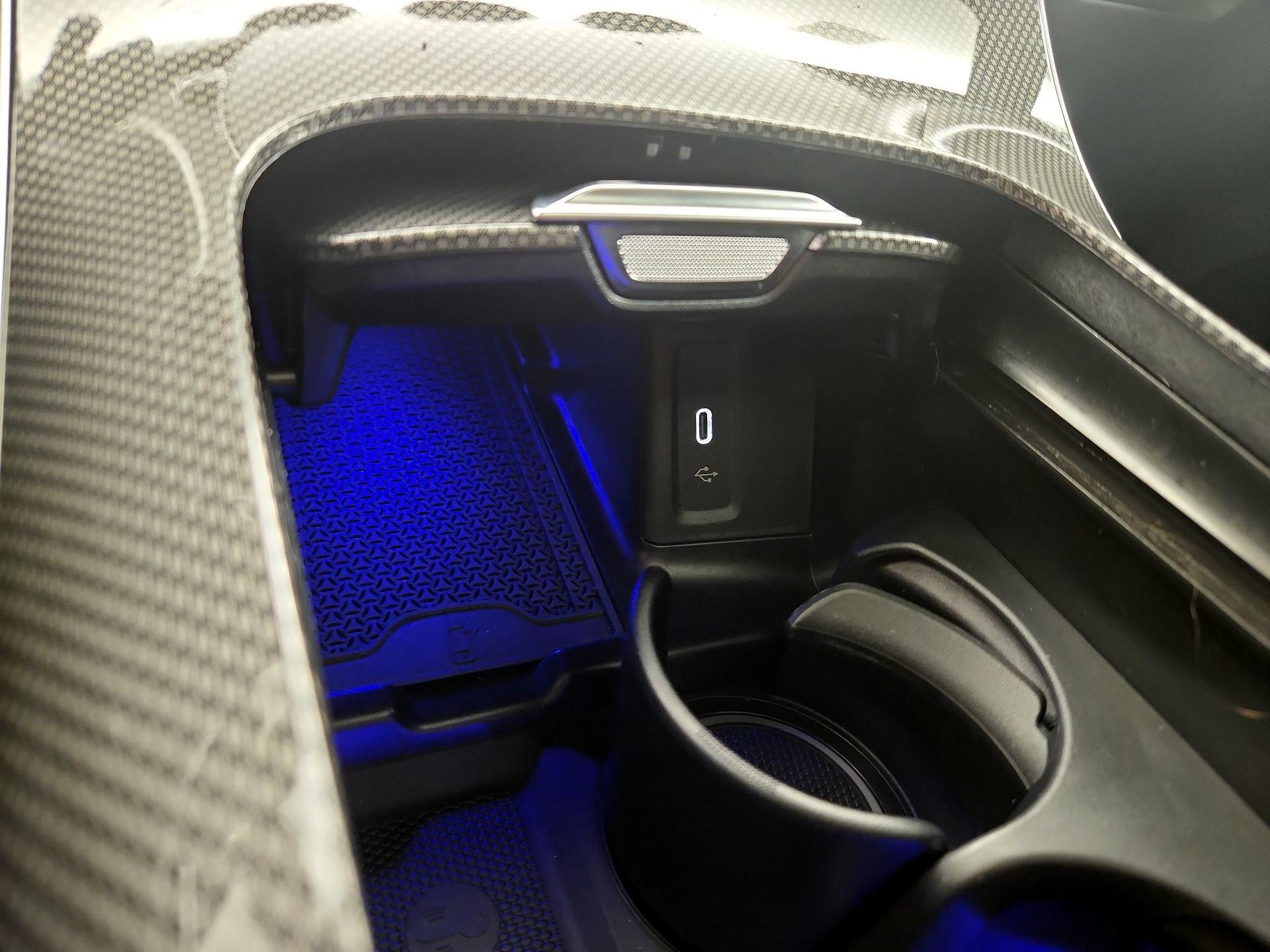 Thumbnail: 2023 Mercedes-Benz GLC - 18