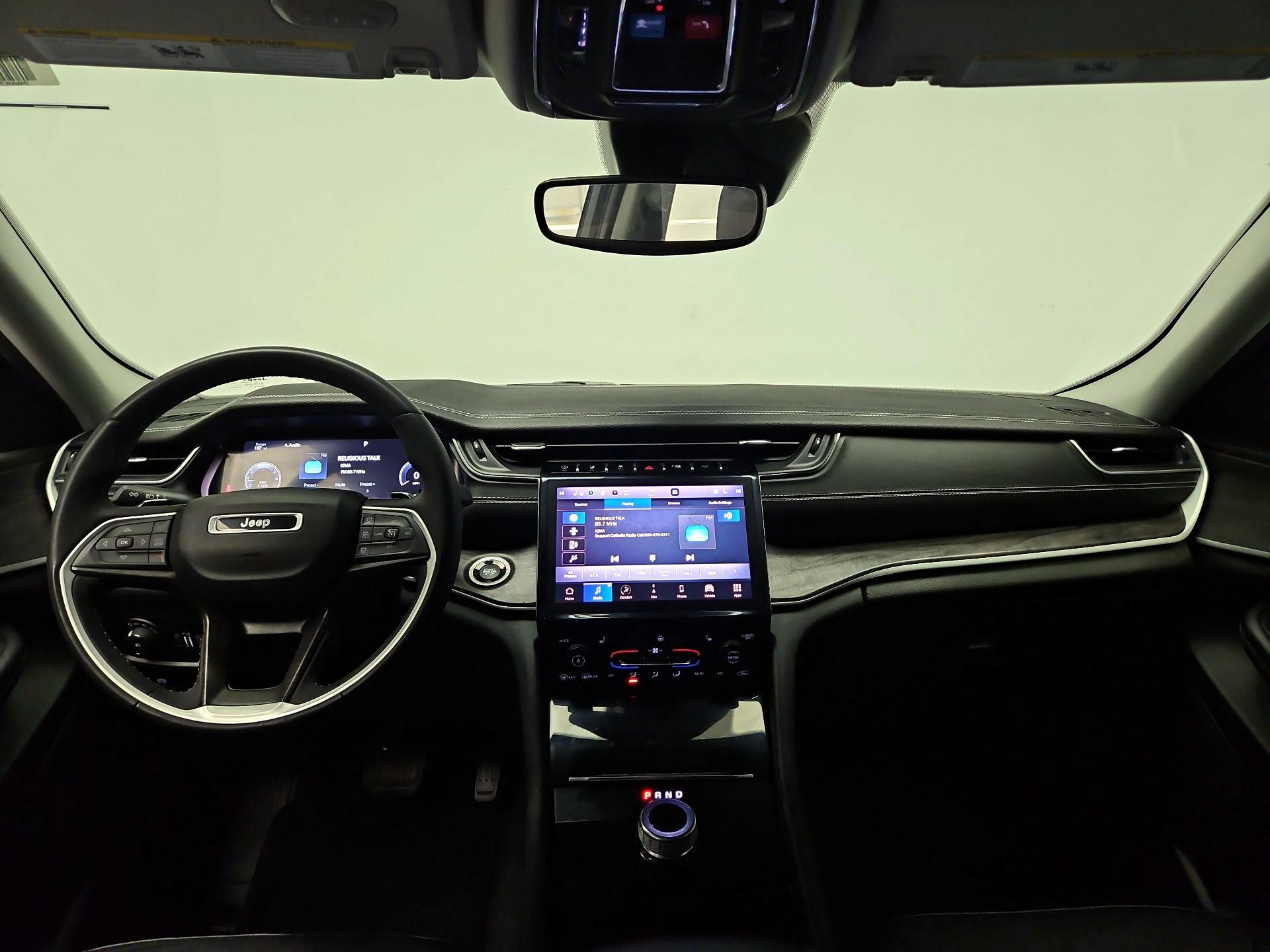 Thumbnail: 2023 Jeep Grand Cherokee - 9