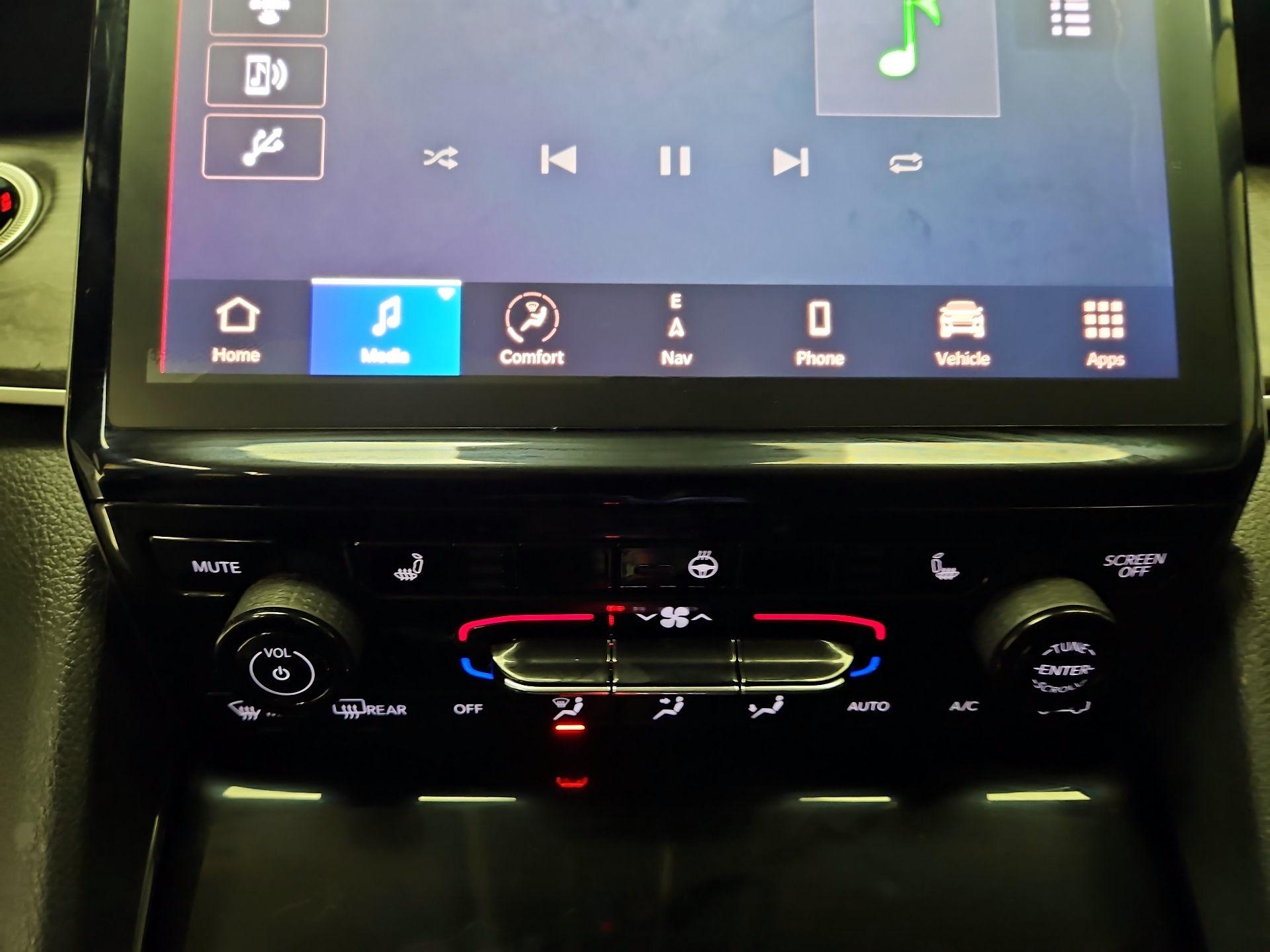 Thumbnail: 2023 Jeep Grand Cherokee - 16