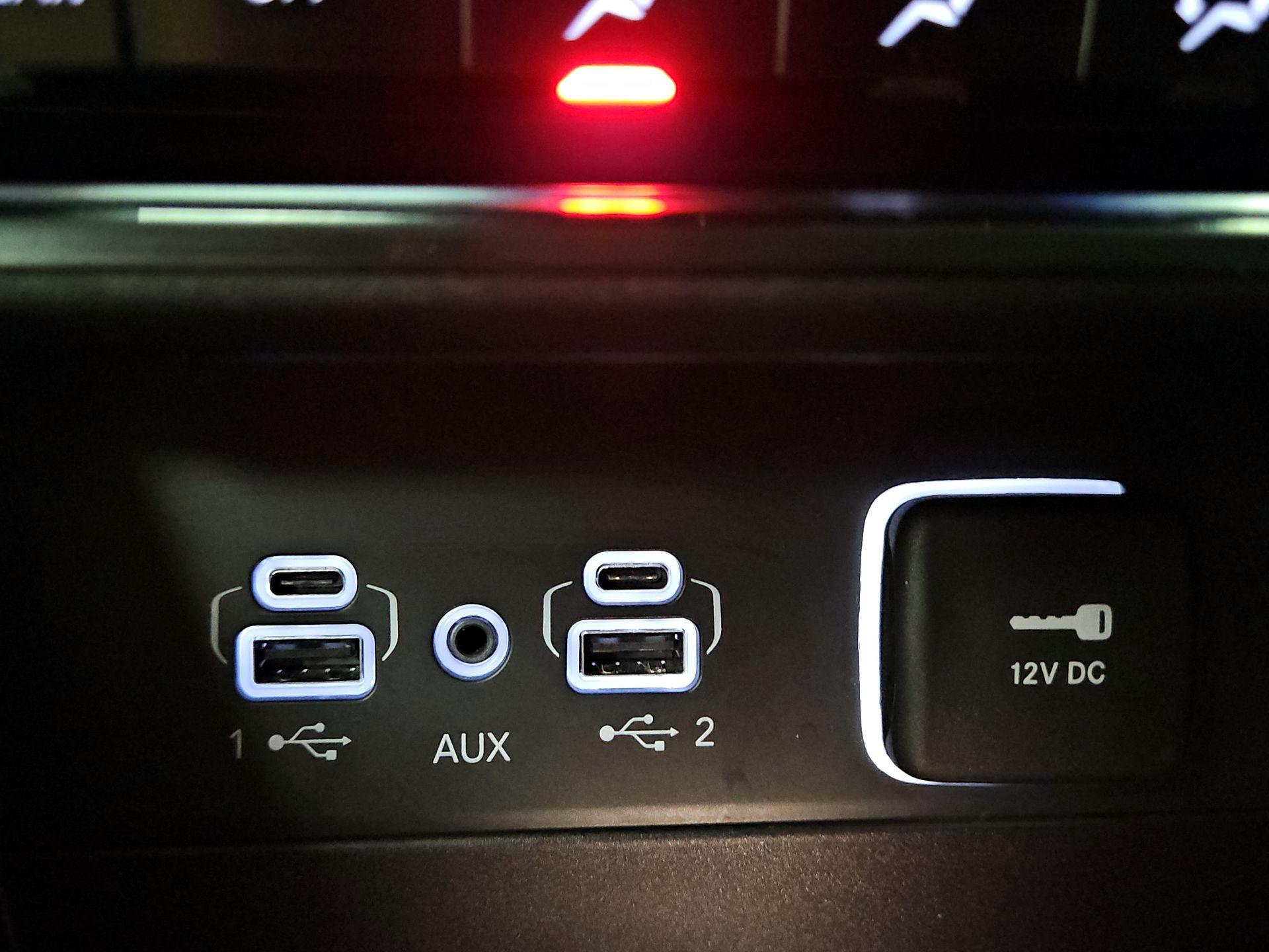 Thumbnail: 2023 Jeep Grand Cherokee - 18