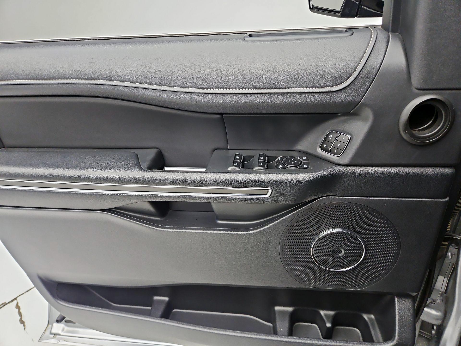 Thumbnail: 2024 Ford Expedition - 12