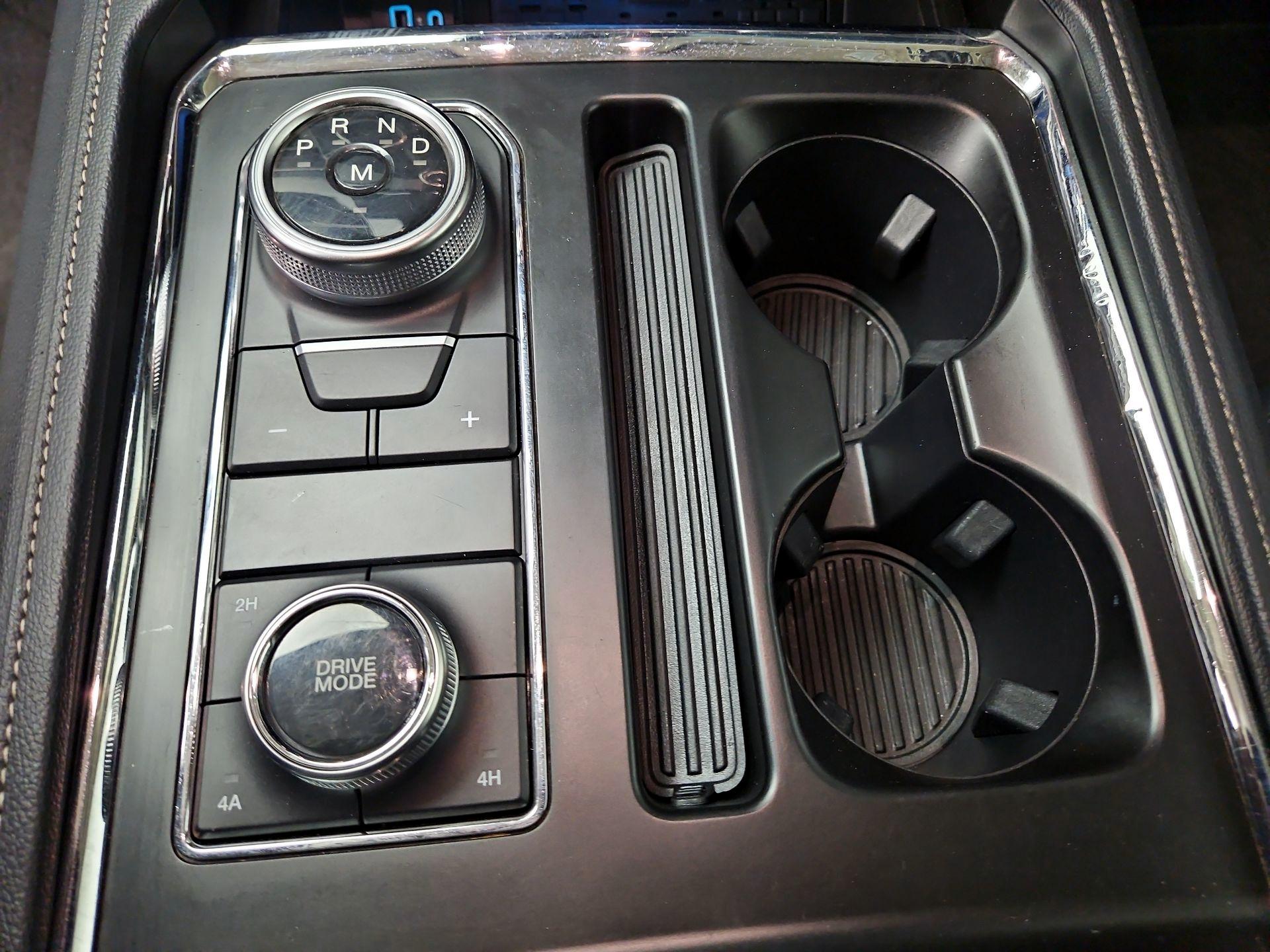 Thumbnail: 2024 Ford Expedition - 18