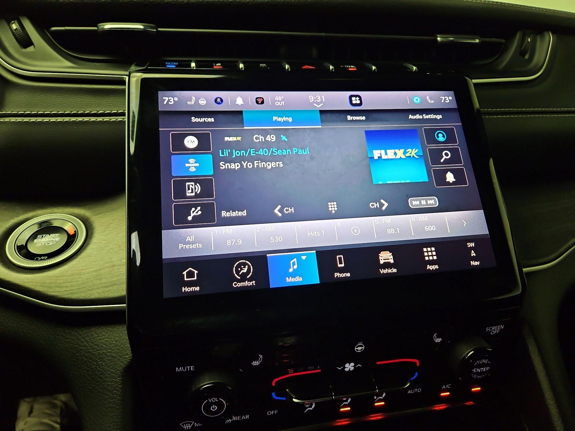 Thumbnail: 2024 Jeep Grand Cherokee - 16