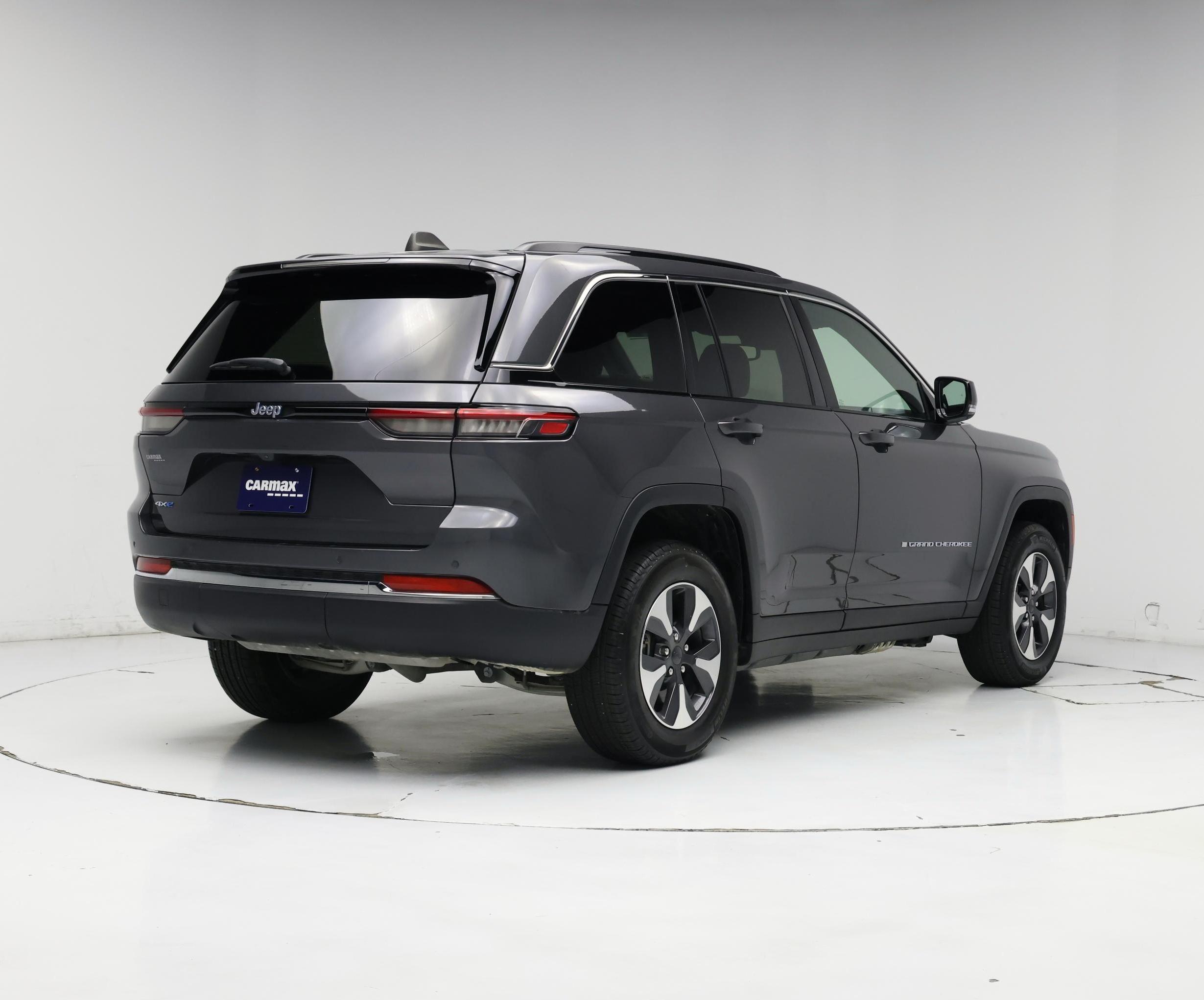 Thumbnail: 2024 Jeep Grand Cherokee - 8