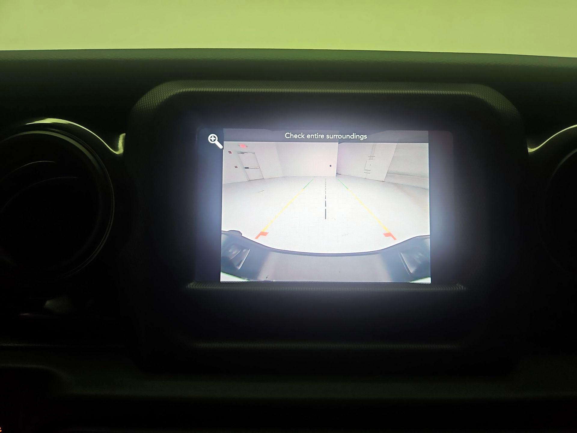 Thumbnail: 2022 Jeep Gladiator - 14