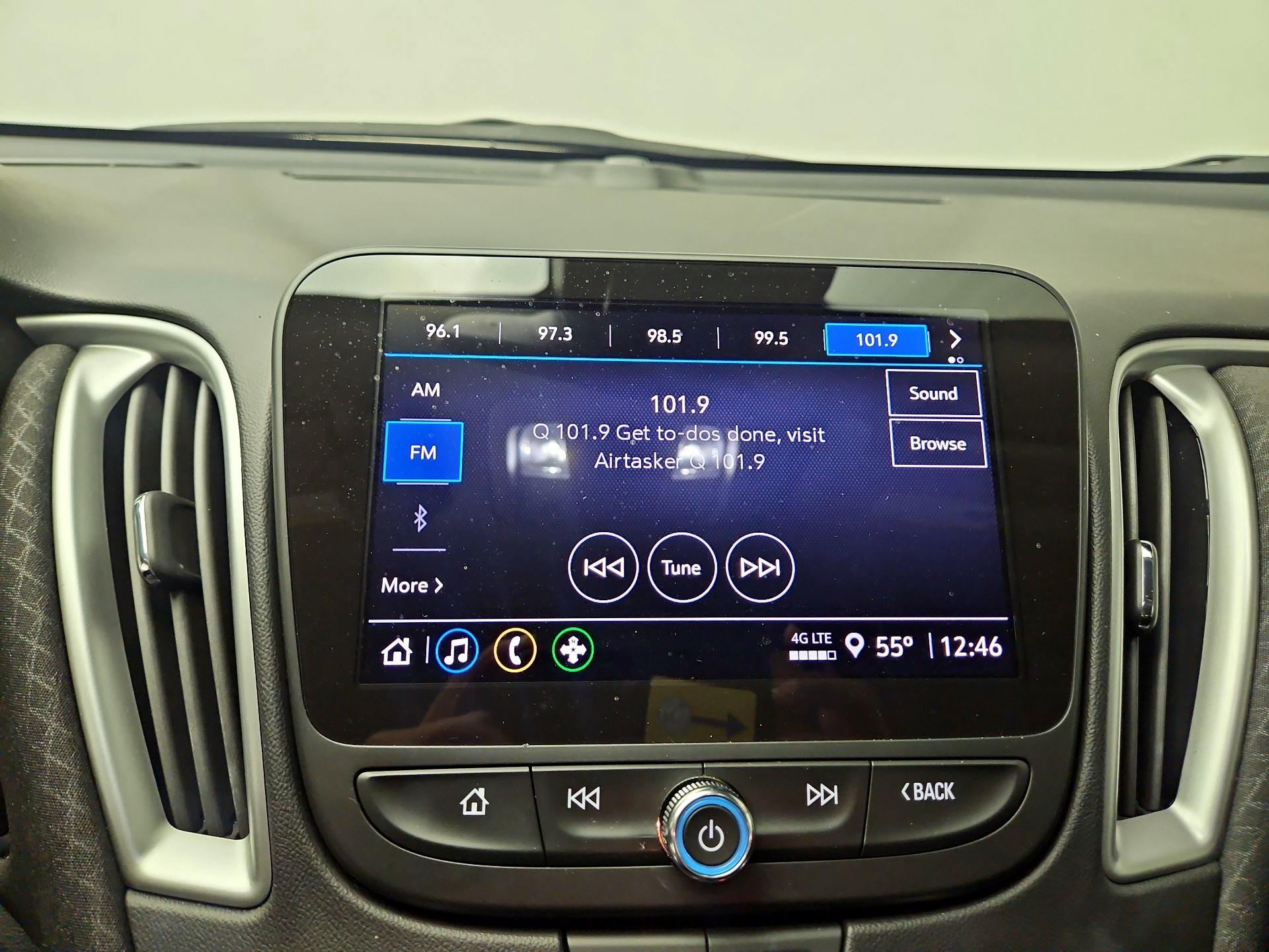 Thumbnail: 2023 Chevrolet Malibu - 15