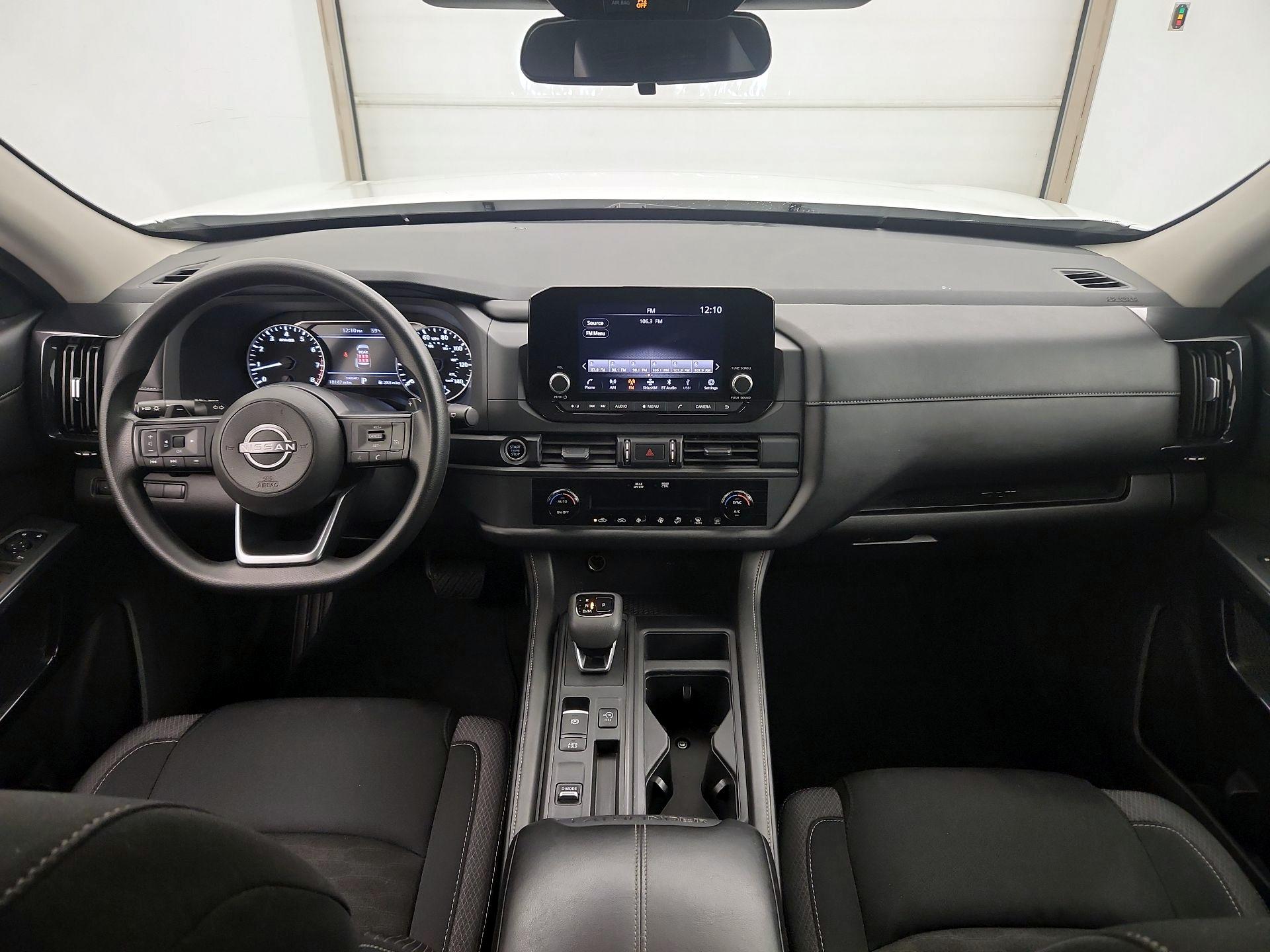 Thumbnail: 2024 Nissan Pathfinder - 9