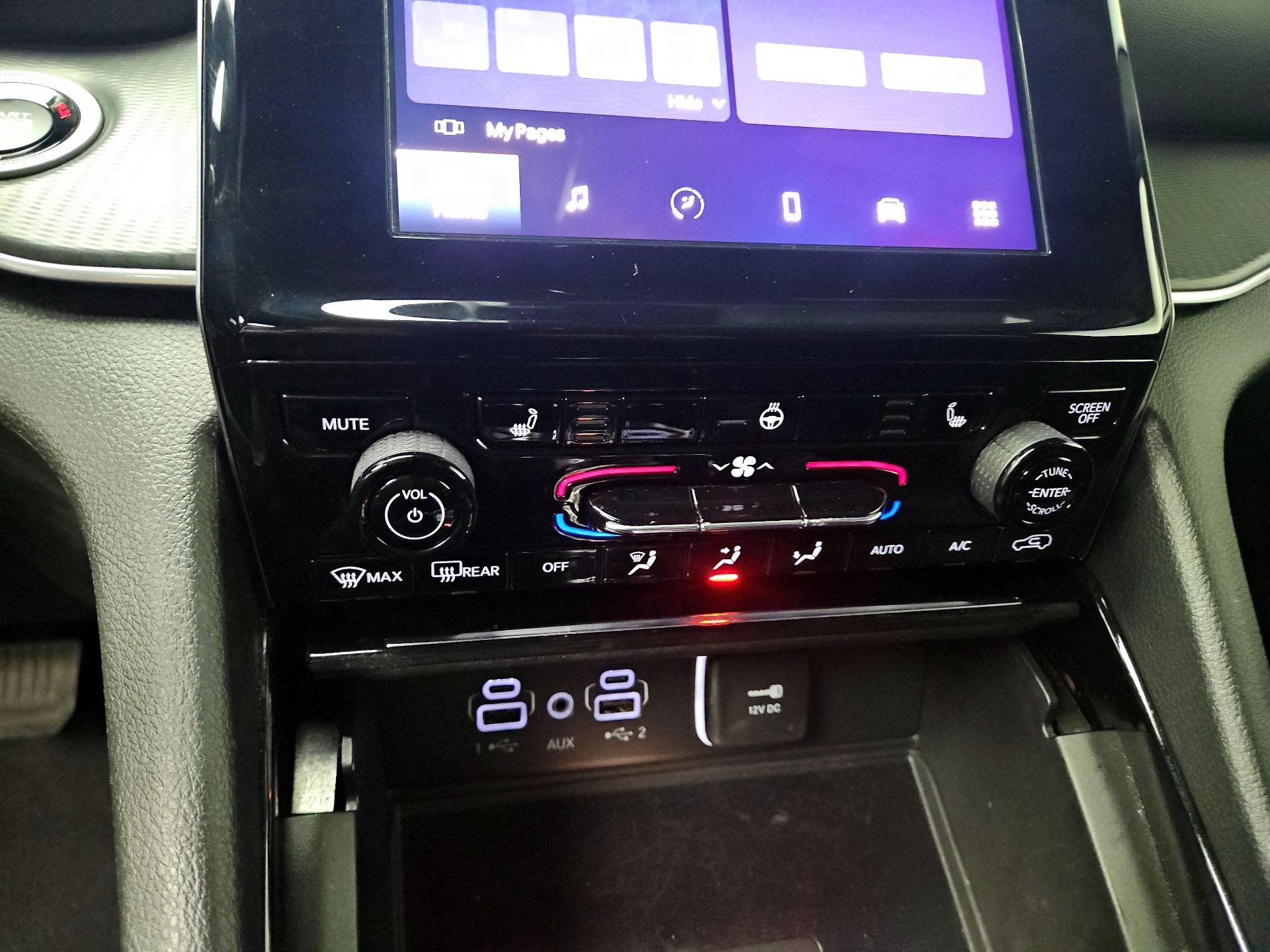 Thumbnail: 2023 Jeep Grand Cherokee - 16