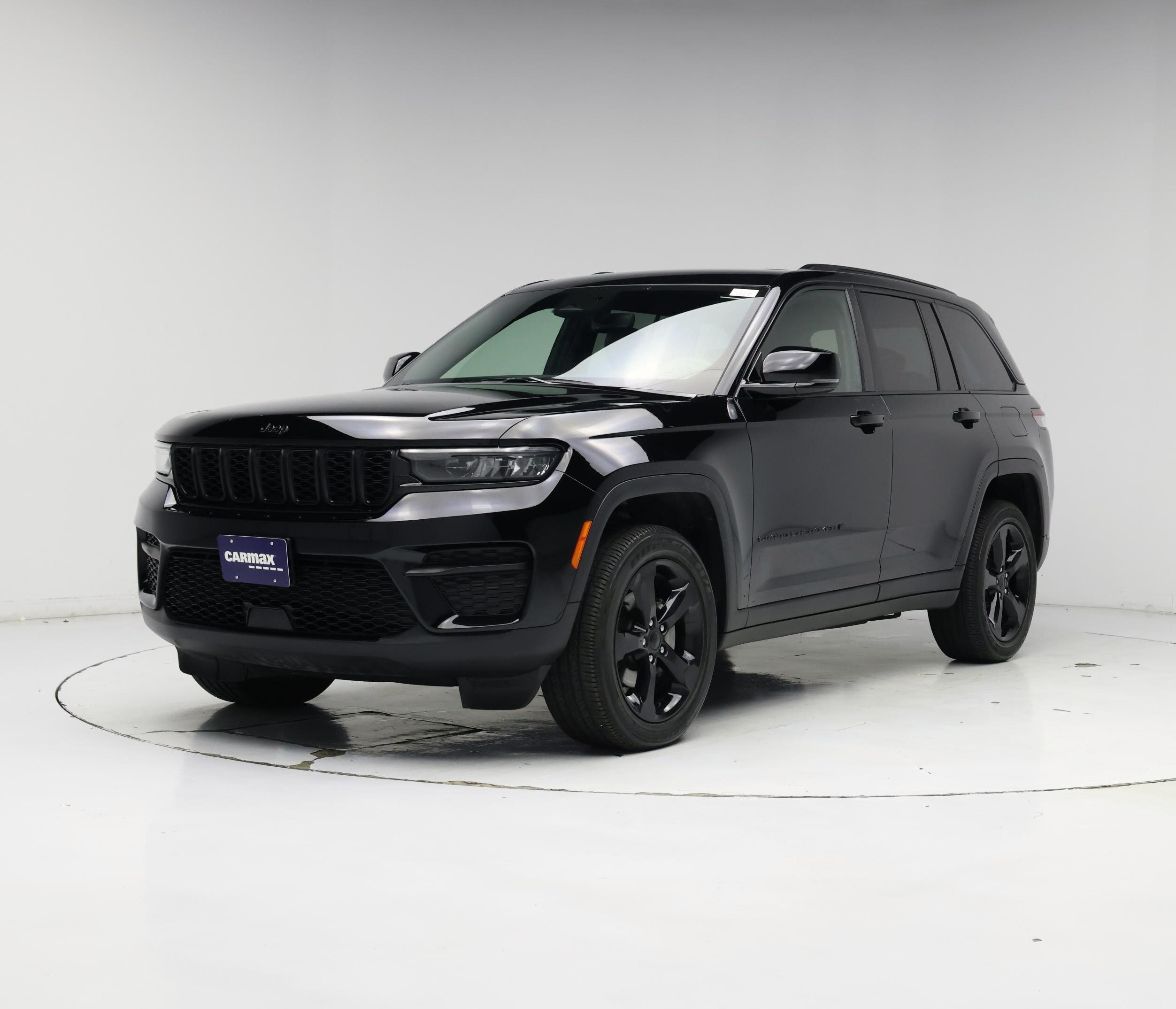 Thumbnail: 2023 Jeep Grand Cherokee - 4